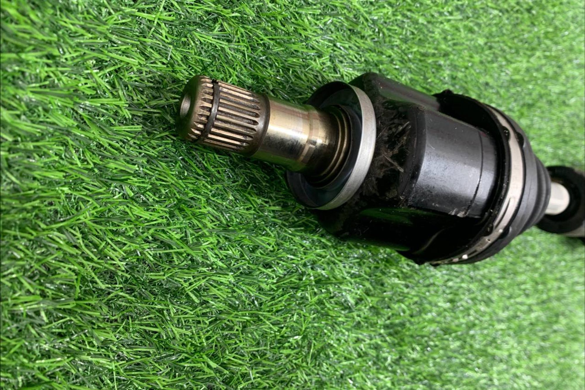 https://ycs.partsauto.market/partsauto-images/thmbs/userImages/h353NjtZg3VDP19b5HMt7LlpbQ93/part/7a85216d-88af-455c-a8bc-56780b3e37c9_1732542369857.jpg
