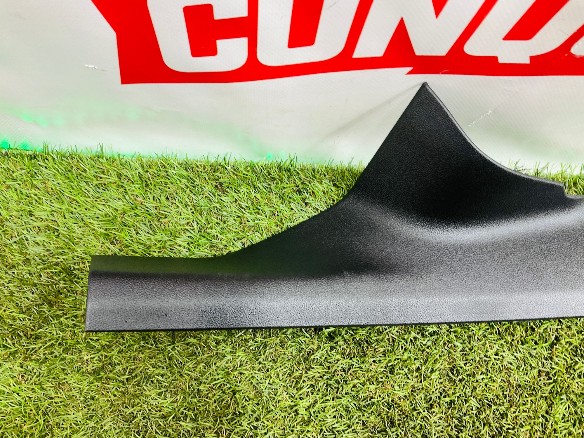 https://ycs.partsauto.market/partsauto-images/thmbs/userImages/h353NjtZg3VDP19b5HMt7LlpbQ93/part/7a8833f7-204c-44d1-8db1-7c64267a9bde_1778932298246.jpg