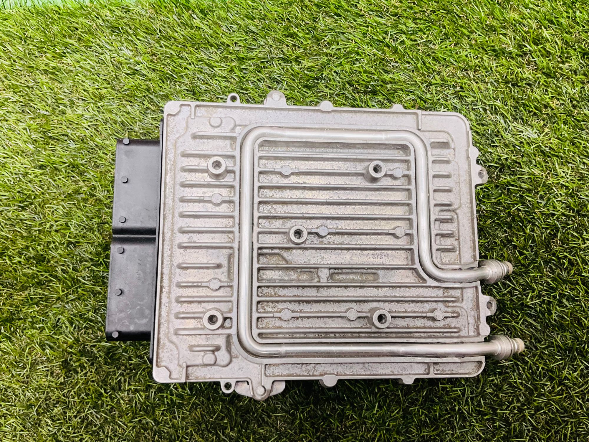 https://ycs.partsauto.market/partsauto-images/thmbs/userImages/h353NjtZg3VDP19b5HMt7LlpbQ93/part/7b187054-ad37-42da-b661-88e854388bea_1789115032238.jpg