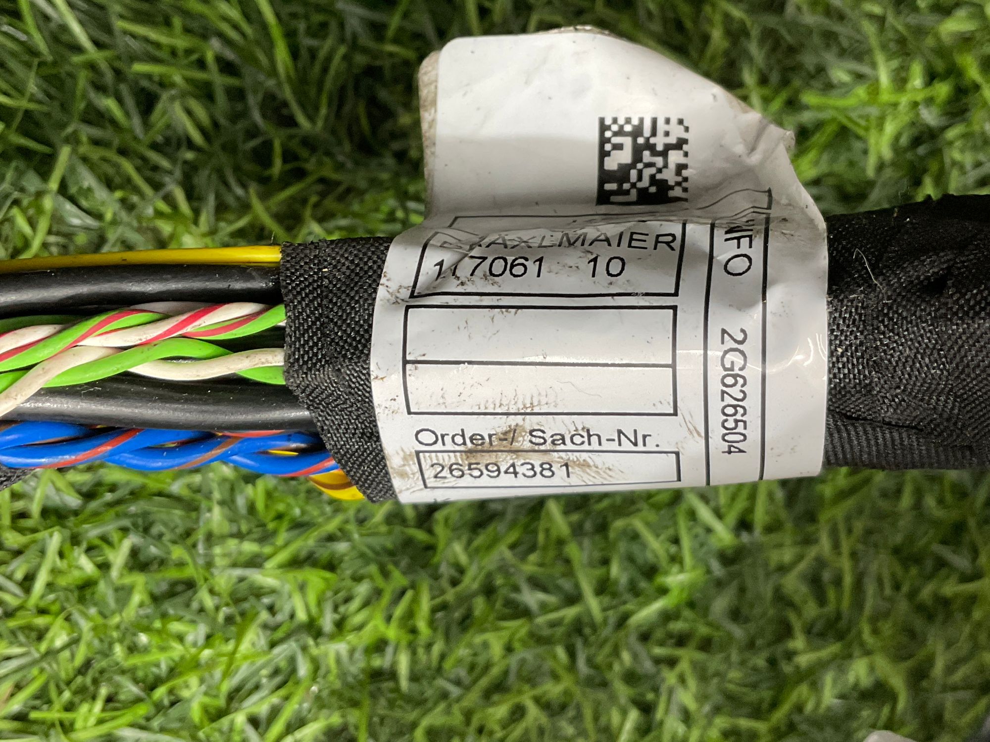 https://ycs.partsauto.market/partsauto-images/thmbs/userImages/h353NjtZg3VDP19b5HMt7LlpbQ93/part/7b38fba2-a1e2-4e1e-a996-3223567169d0_1735116655703.jpg