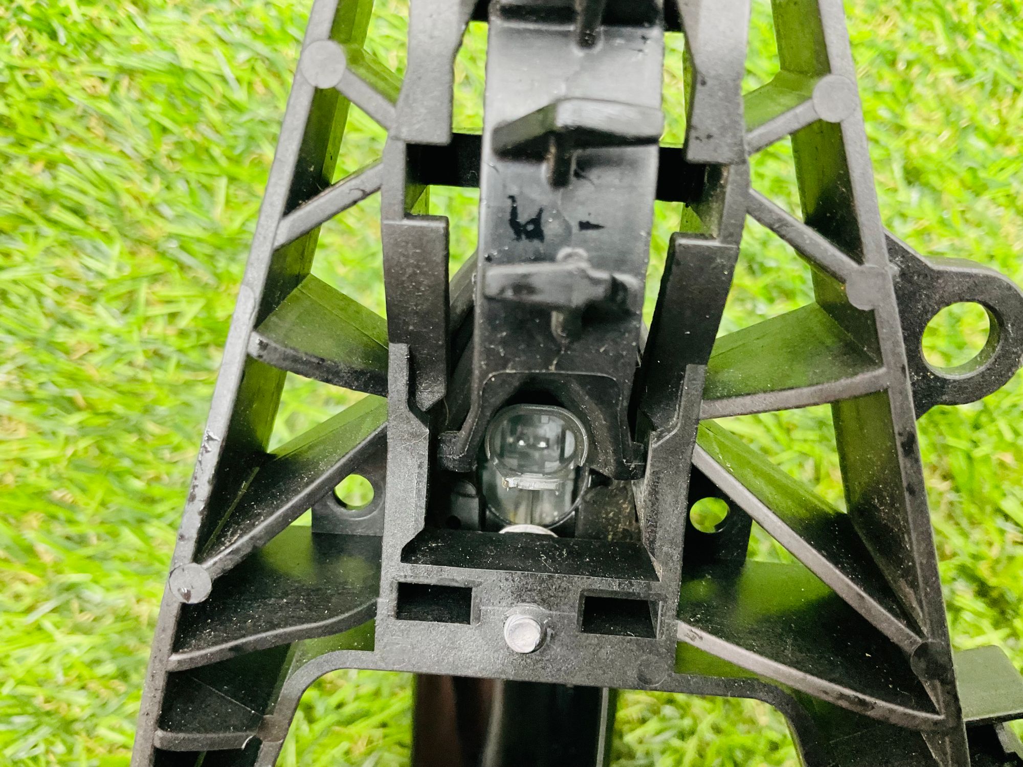 https://ycs.partsauto.market/partsauto-images/thmbs/userImages/h353NjtZg3VDP19b5HMt7LlpbQ93/part/7bece79b-77ea-4c23-9bee-2ce37311ca25_1781530471487.jpg