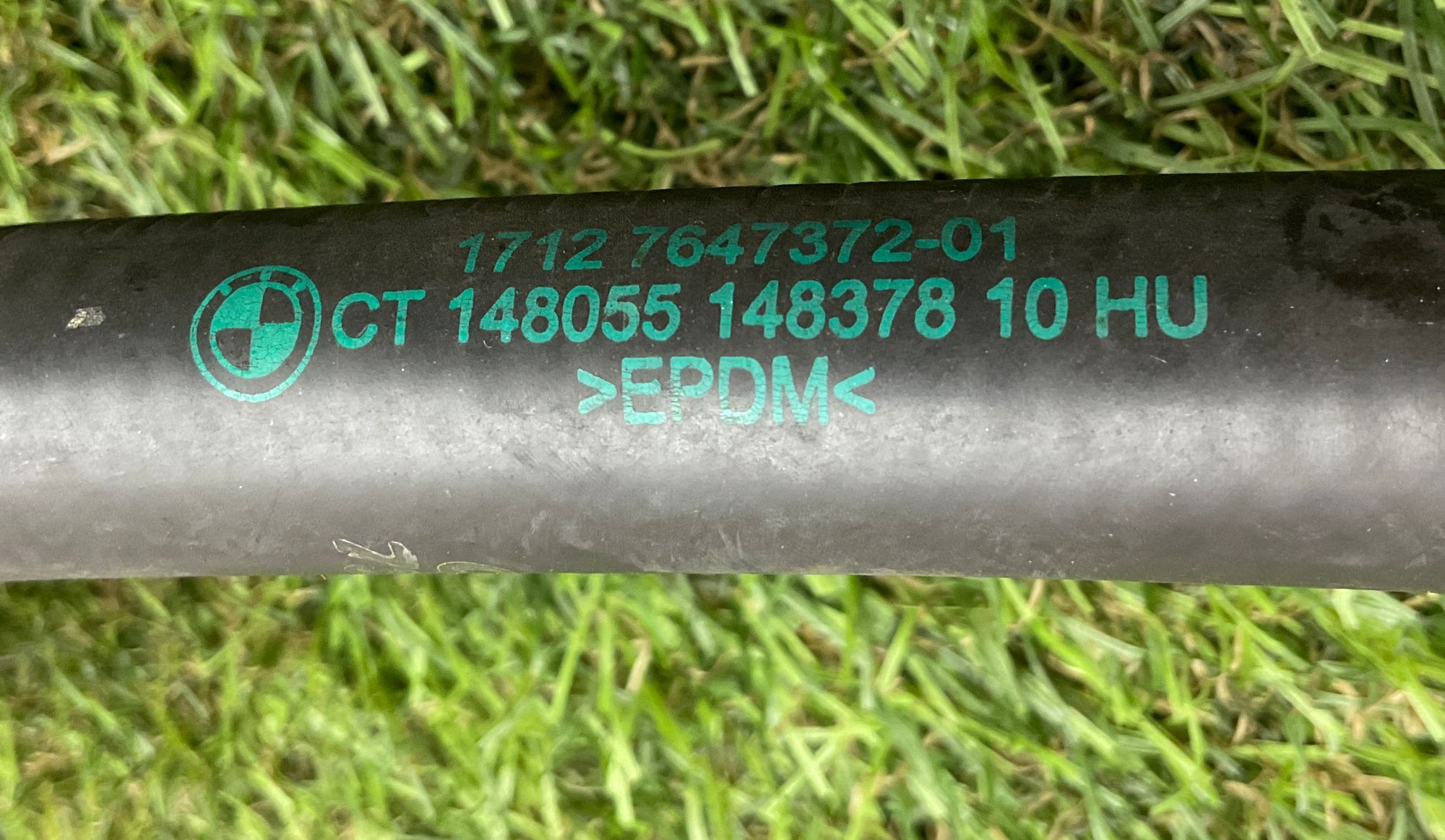 Шланг расширительного бачка BMW 3 серия, F30/F31 рестайлинг, 2000 рублей, Москва