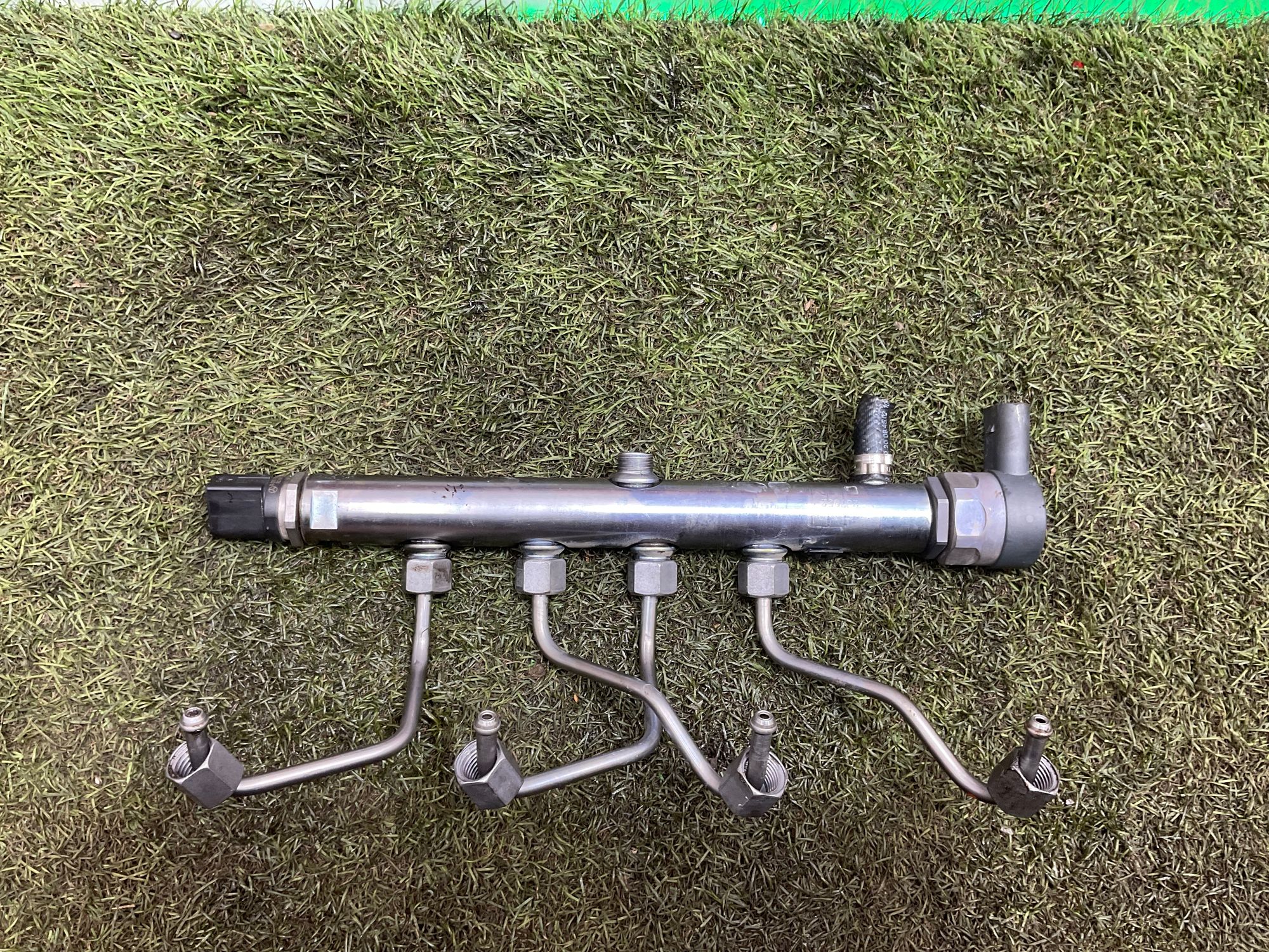 Топливная рампа 654920 Mercedes-Benz C-Класс W205/S205/C205/A205 рестайлинг (2018—2021) 2021, 11000 рублей, Москва