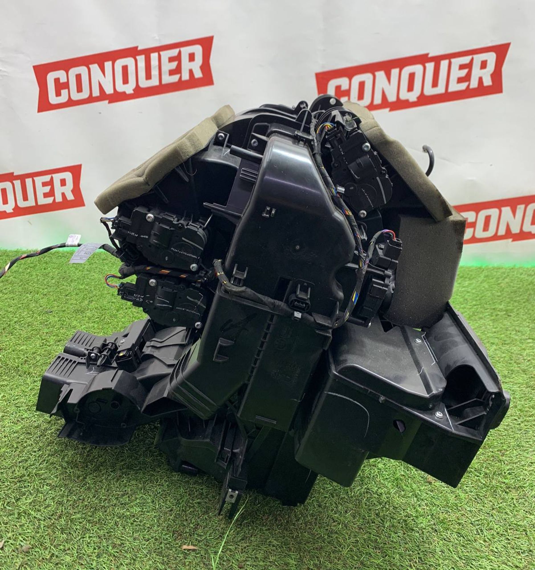 https://ycs.partsauto.market/partsauto-images/thmbs/userImages/h353NjtZg3VDP19b5HMt7LlpbQ93/part/7c6f1f63-09e1-4145-a5b6-b9487f9dea4f_1708518857982.jpg
