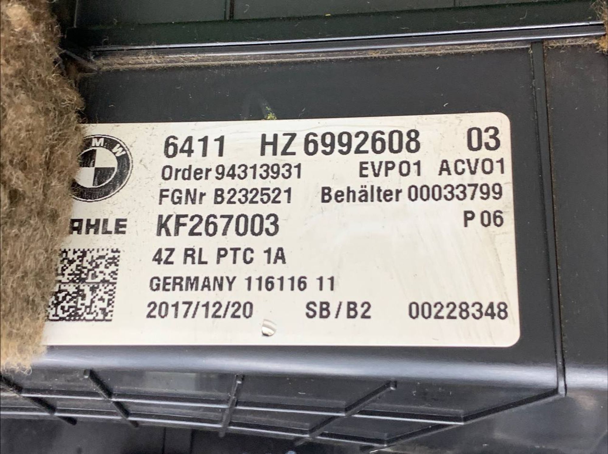 https://ycs.partsauto.market/partsauto-images/thmbs/userImages/h353NjtZg3VDP19b5HMt7LlpbQ93/part/7c821b63-a4d4-4999-8353-bb5625e9f1bc_1730362910606.jpg