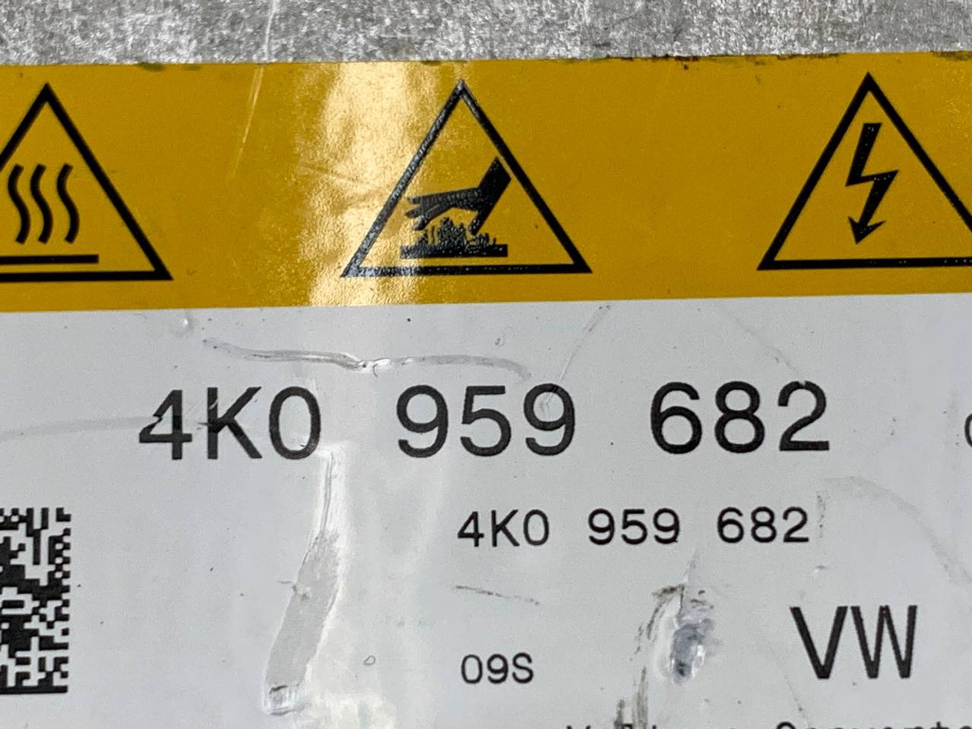 https://ycs.partsauto.market/partsauto-images/thmbs/userImages/h353NjtZg3VDP19b5HMt7LlpbQ93/part/7ca6de4b-285d-4fad-94fa-d2a8c2241c99_1709128143649.jpg