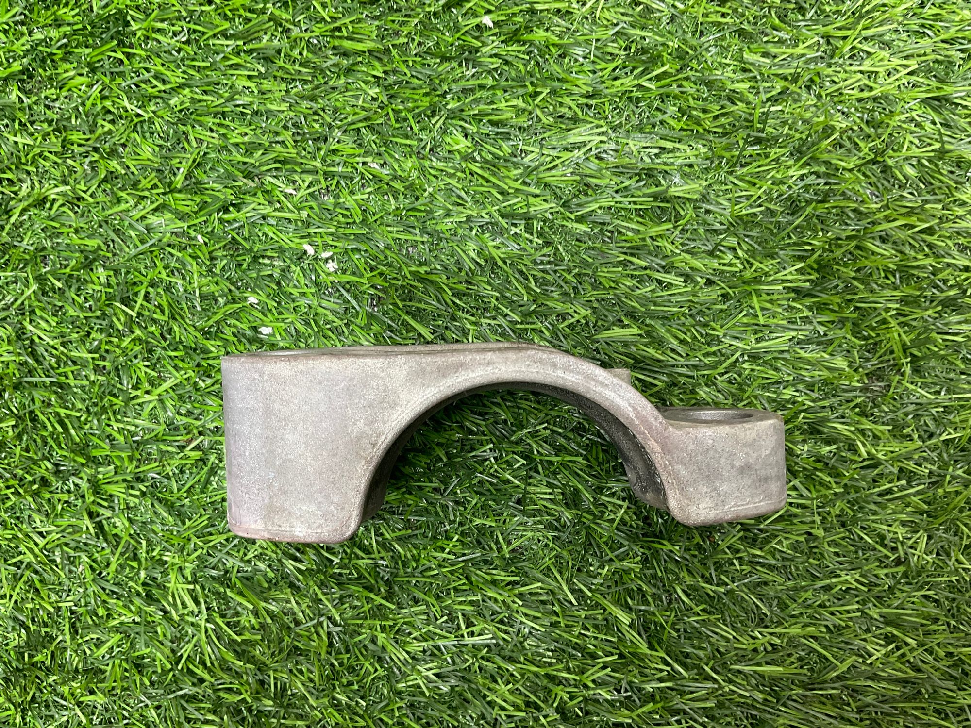 https://ycs.partsauto.market/partsauto-images/thmbs/userImages/h353NjtZg3VDP19b5HMt7LlpbQ93/part/7cf39160-3466-47a2-82e3-67dfb054a5f1_1733758665700.jpg