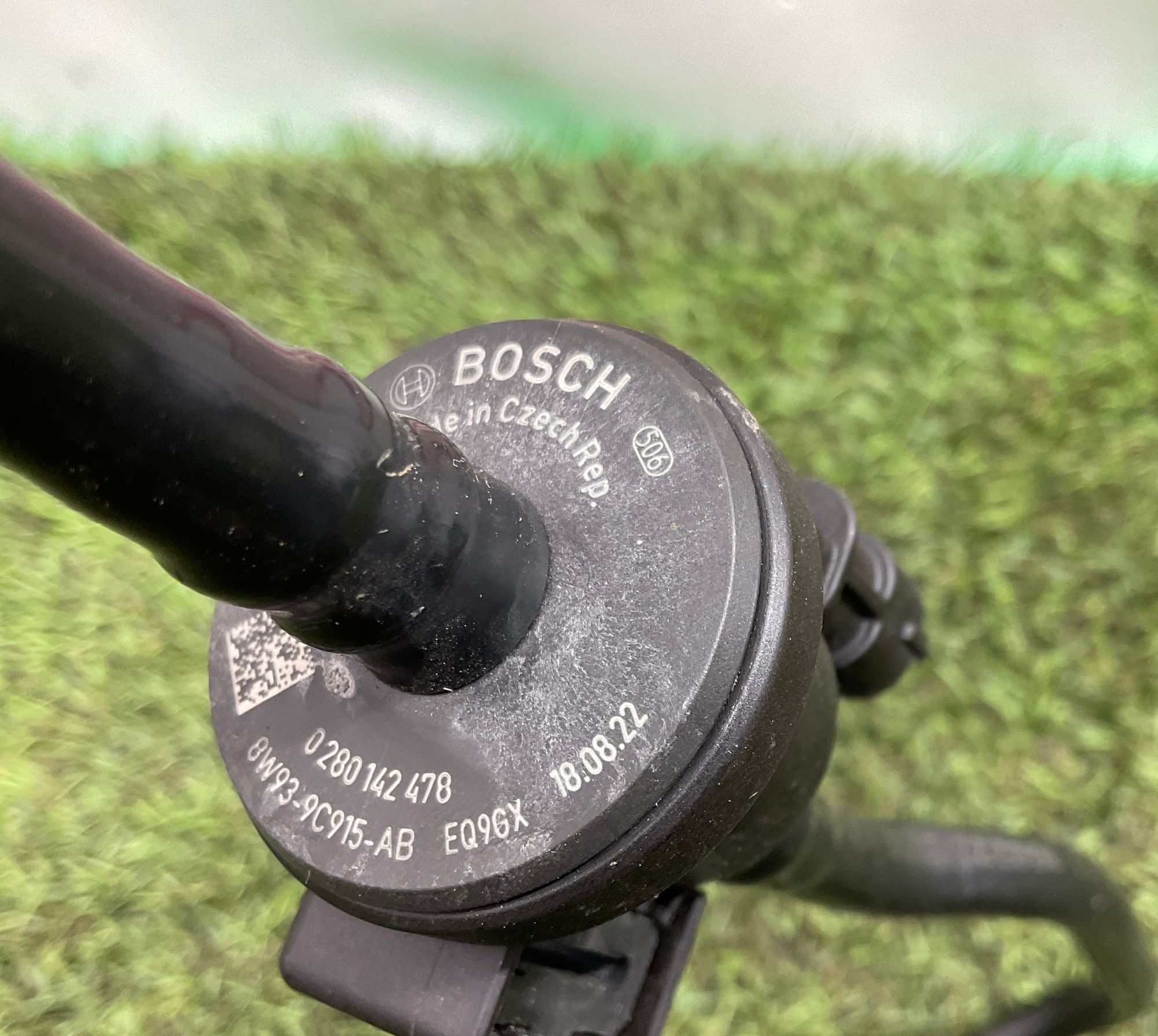 Клапан вентиляции топливного бака Land Rover Defender, II, 8000 рублей, Москва