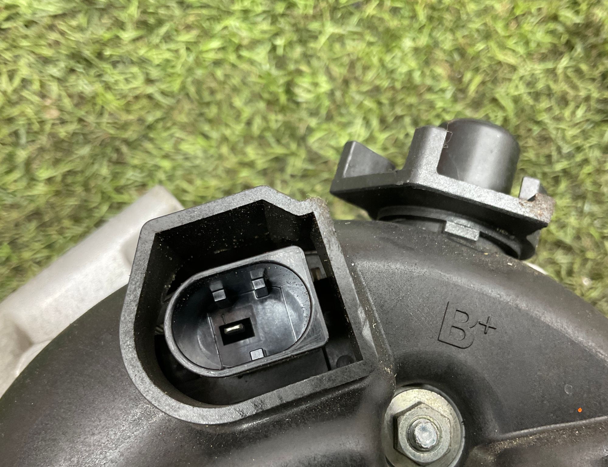 Генератор BMW X5 F15 2018, 7000 рублей, Москва