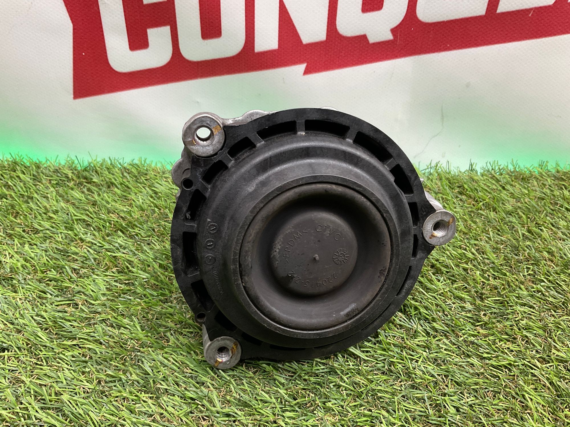 https://ycs.partsauto.market/partsauto-images/thmbs/userImages/h353NjtZg3VDP19b5HMt7LlpbQ93/part/7d0fa955-19d9-414f-9515-323b0e6209f2_1749123254547.jpg