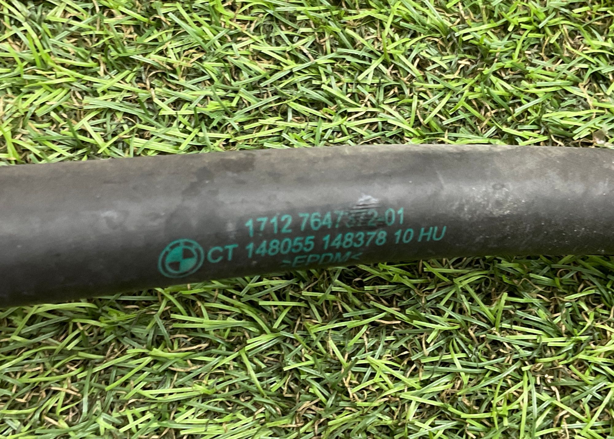 Шланг расширительного бачка BMW 3 серия, F30/F31 рестайлинг, 2000 рублей, Москва