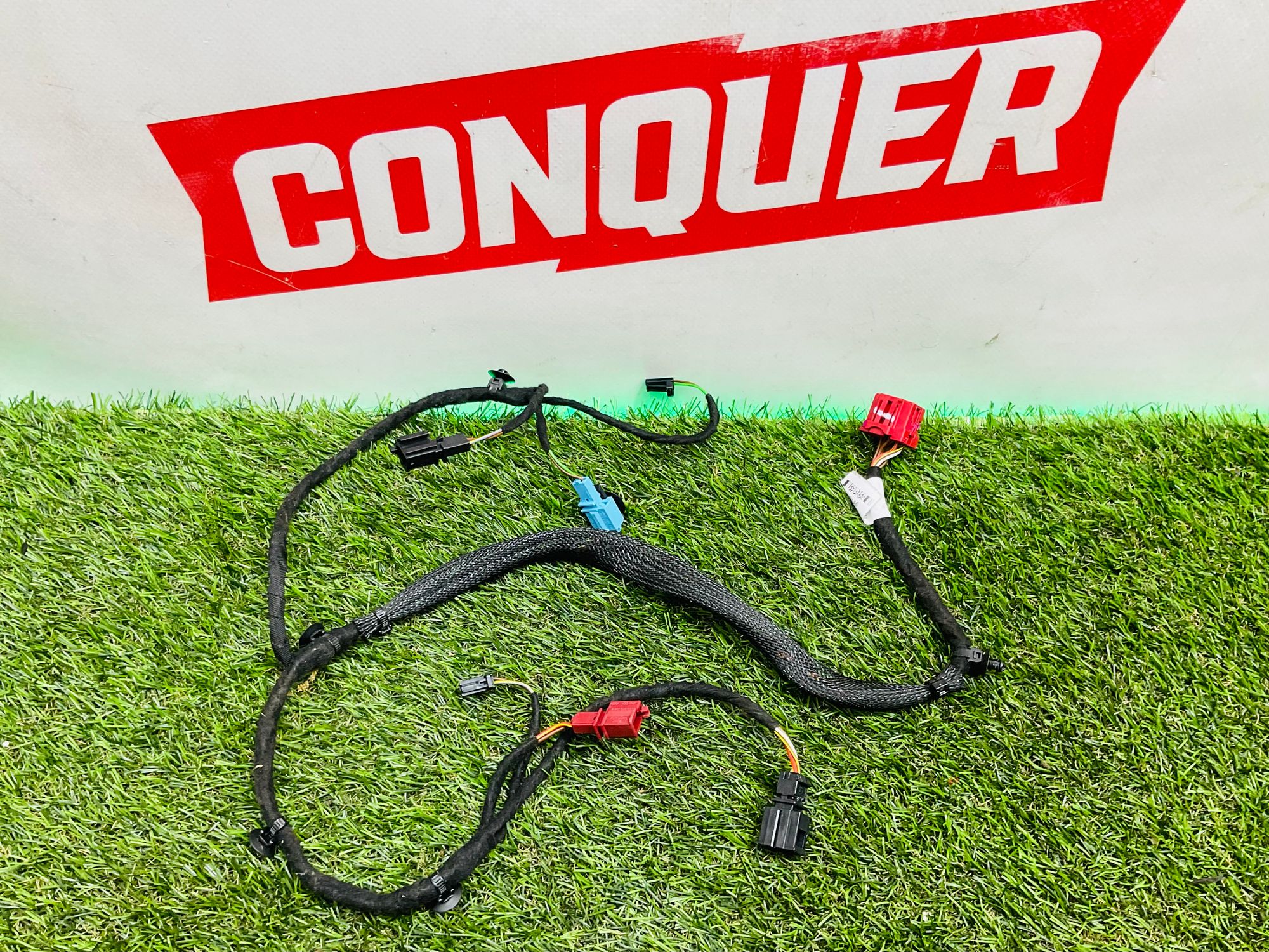 https://ycs.partsauto.market/partsauto-images/thmbs/userImages/h353NjtZg3VDP19b5HMt7LlpbQ93/part/7d44342b-7f00-4193-b84a-a65913e473d9_1785575027749.jpg