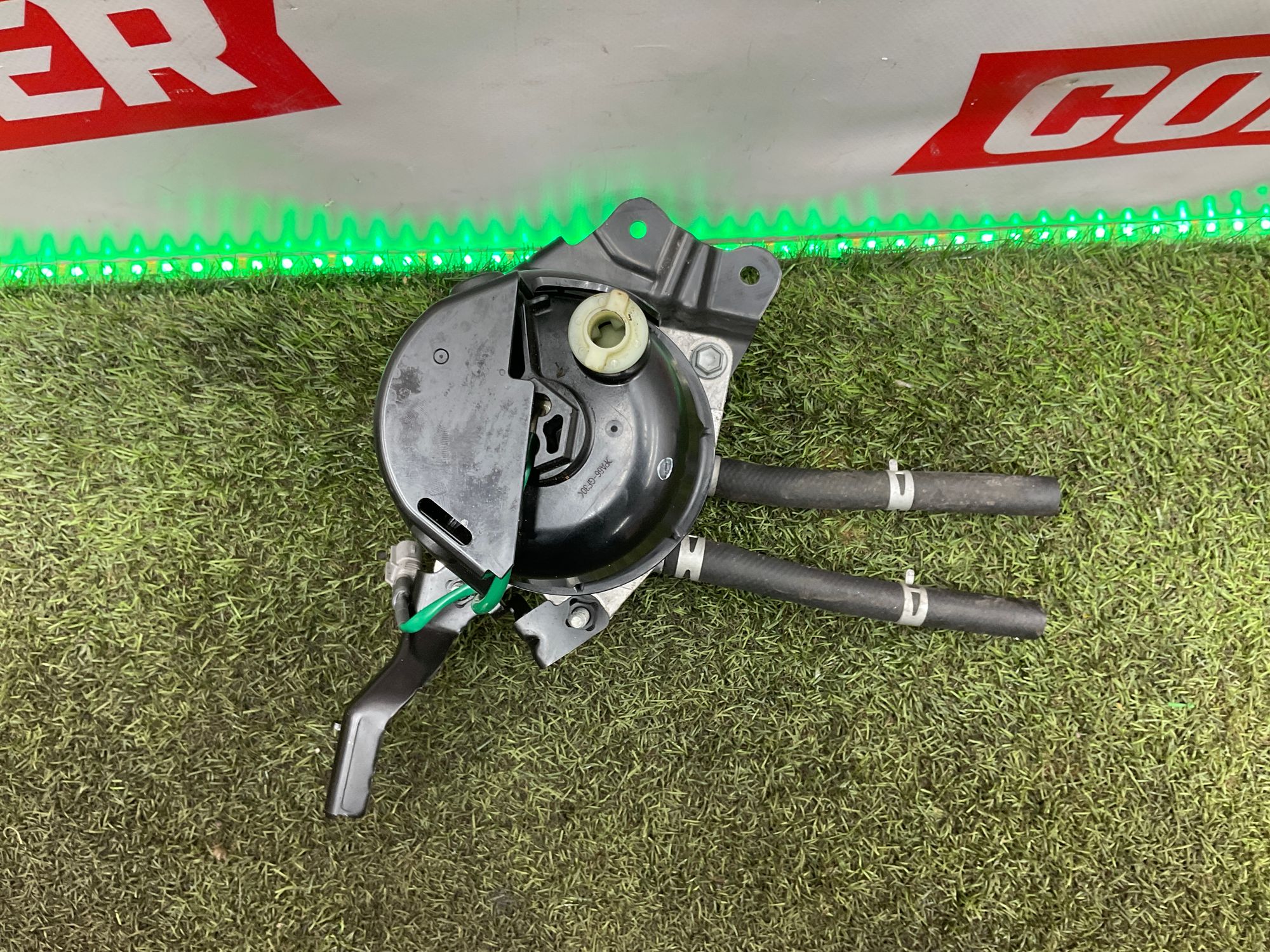 Фильтр топливный Toyota Land Cruiser 300 (2021—2023) 2024, 25000 рублей, Москва