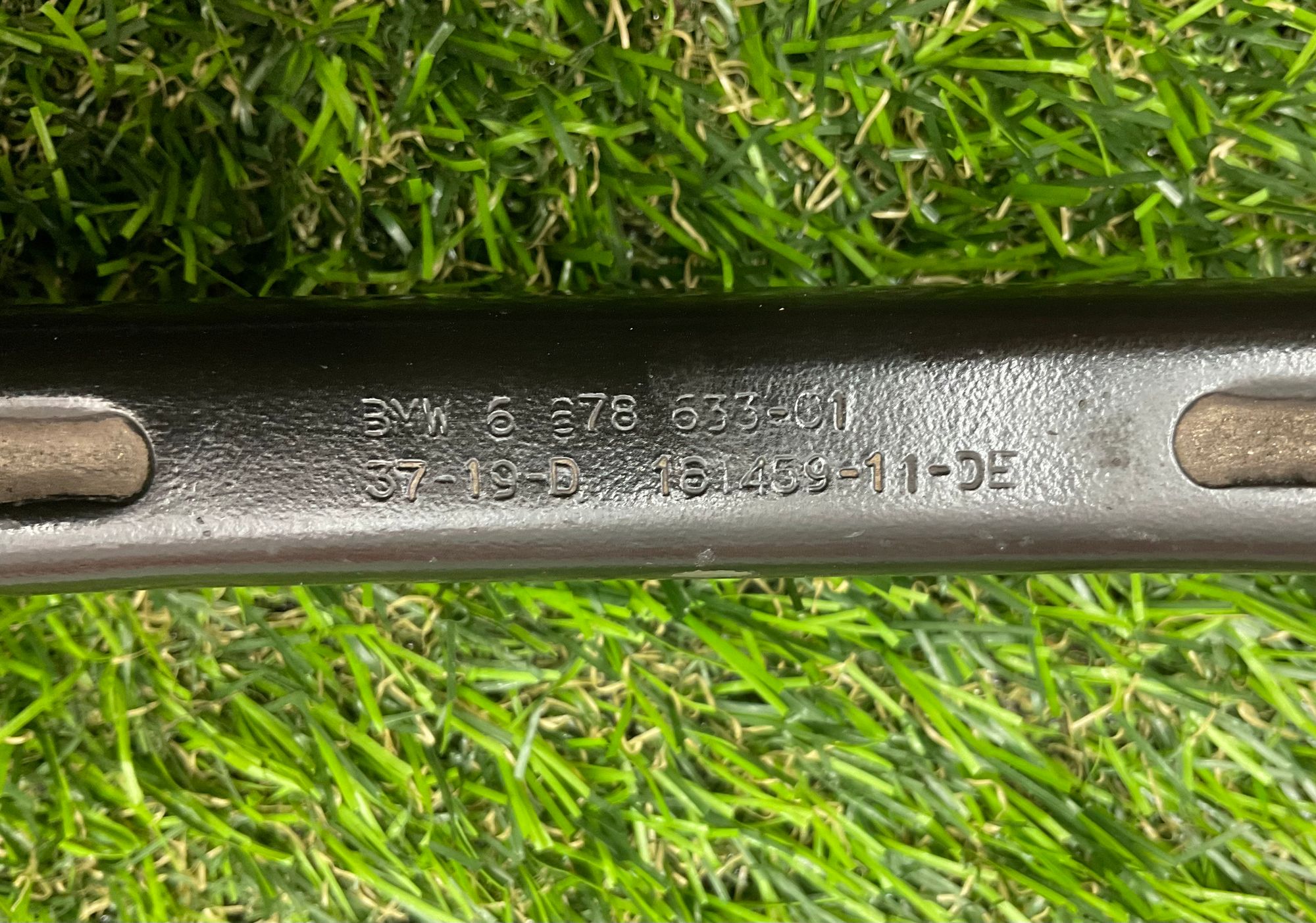 https://ycs.partsauto.market/partsauto-images/thmbs/userImages/h353NjtZg3VDP19b5HMt7LlpbQ93/part/7d82b5c3-e71c-4c53-9608-e2f24225ad58_1781602144929.jpg