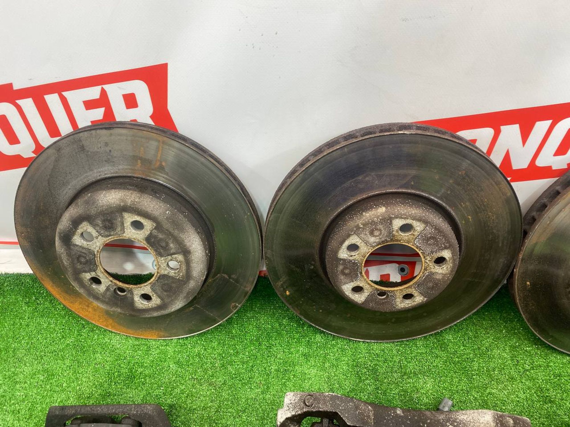 https://ycs.partsauto.market/partsauto-images/thmbs/userImages/h353NjtZg3VDP19b5HMt7LlpbQ93/part/7dffb1f9-f6f1-4346-8187-f12b71a37569_1743594206712.jpg