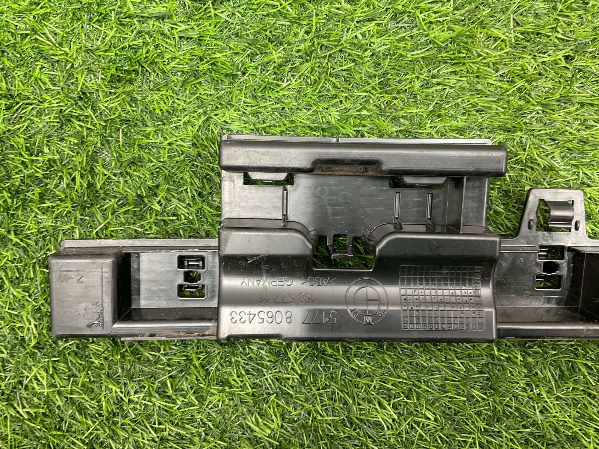 https://ycs.partsauto.market/partsauto-images/thmbs/userImages/h353NjtZg3VDP19b5HMt7LlpbQ93/part/7e1c4544-fbb0-4eb8-8ef5-fdfa226d2eb8_1736168341732.jpg