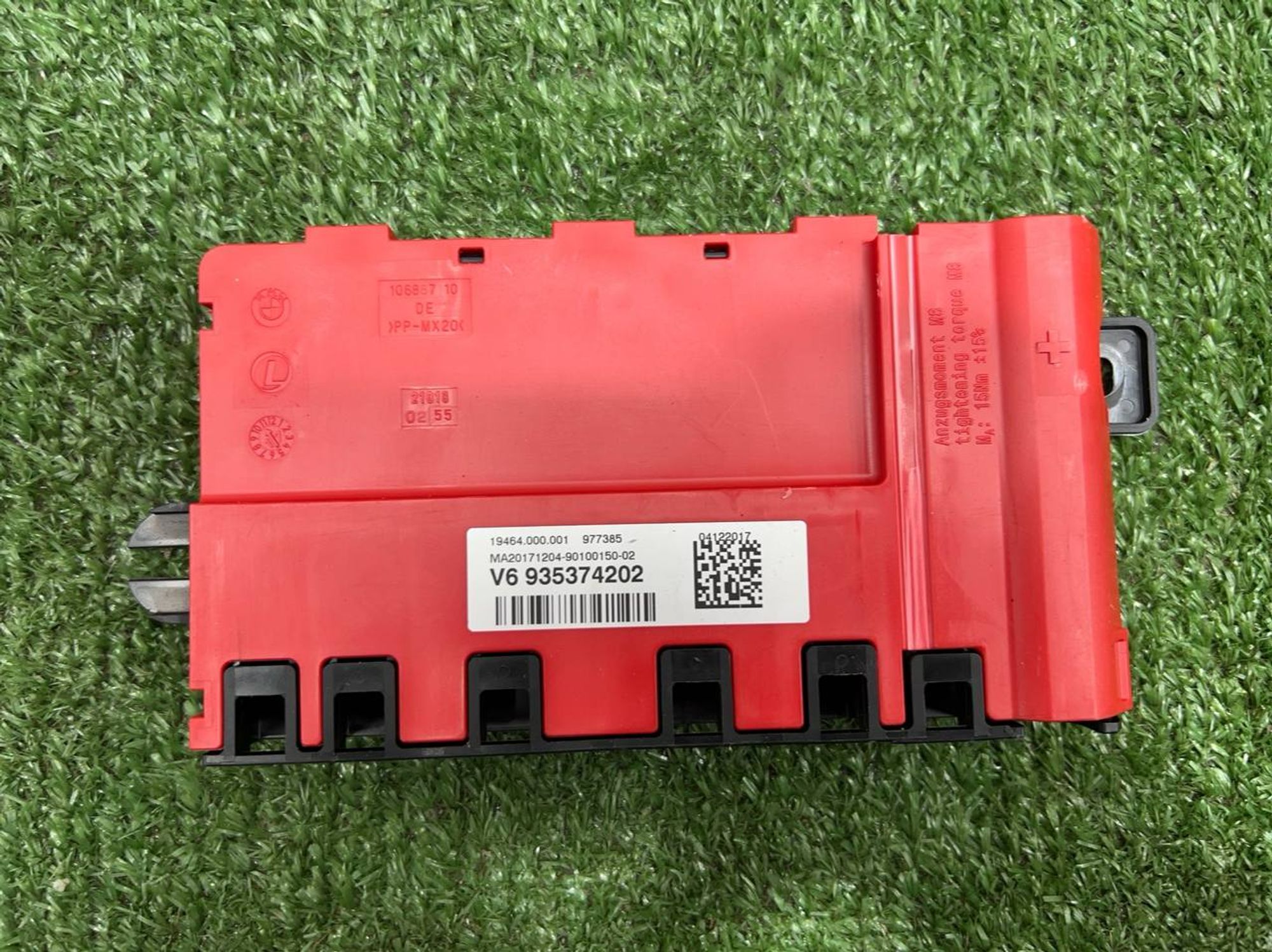 https://ycs.partsauto.market/partsauto-images/thmbs/userImages/h353NjtZg3VDP19b5HMt7LlpbQ93/part/7e210a88-8c48-478c-a112-b9604601311b_1731062359018.jpg