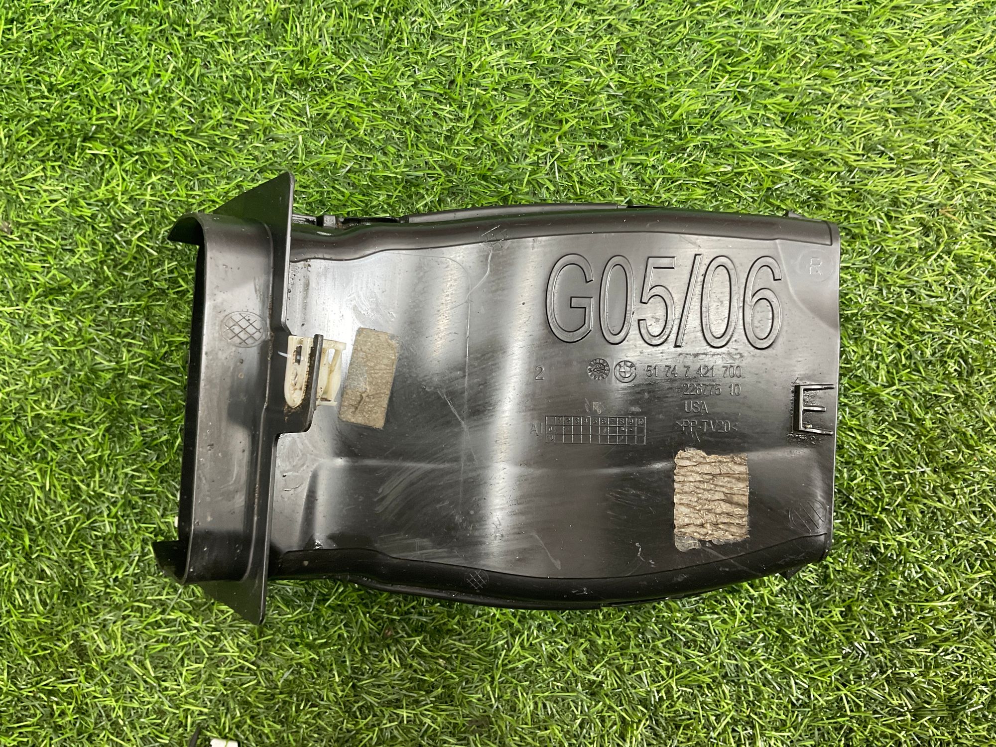 https://ycs.partsauto.market/partsauto-images/thmbs/userImages/h353NjtZg3VDP19b5HMt7LlpbQ93/part/7e263ff0-b48c-4f64-a4d9-8667b855461c_1742387169486.jpg
