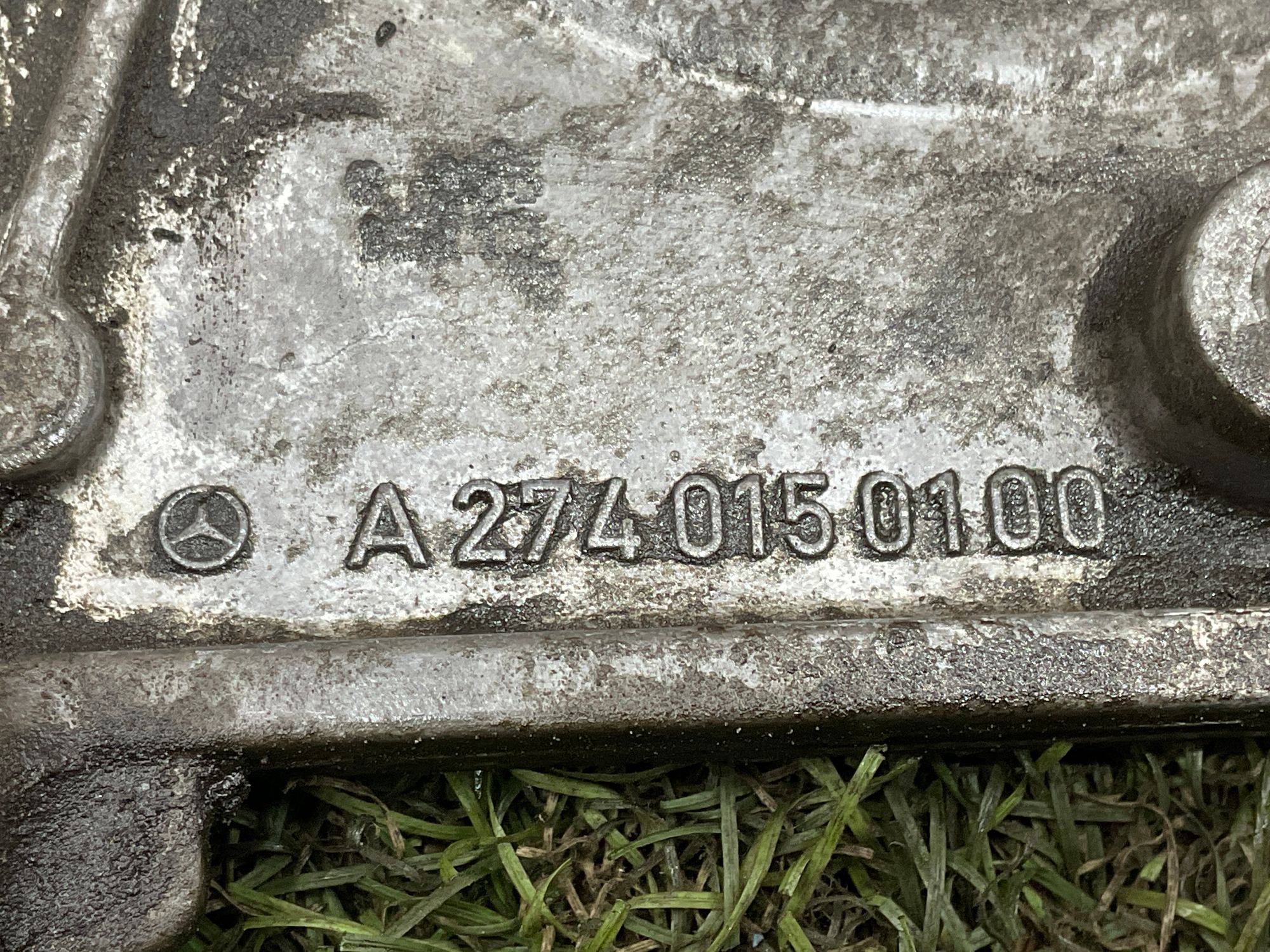 Лобовина двигателя Mercedes-Benz C-Класс W205/S205/C205/A205 (2014—2018) 2018, 5000 рублей, Москва