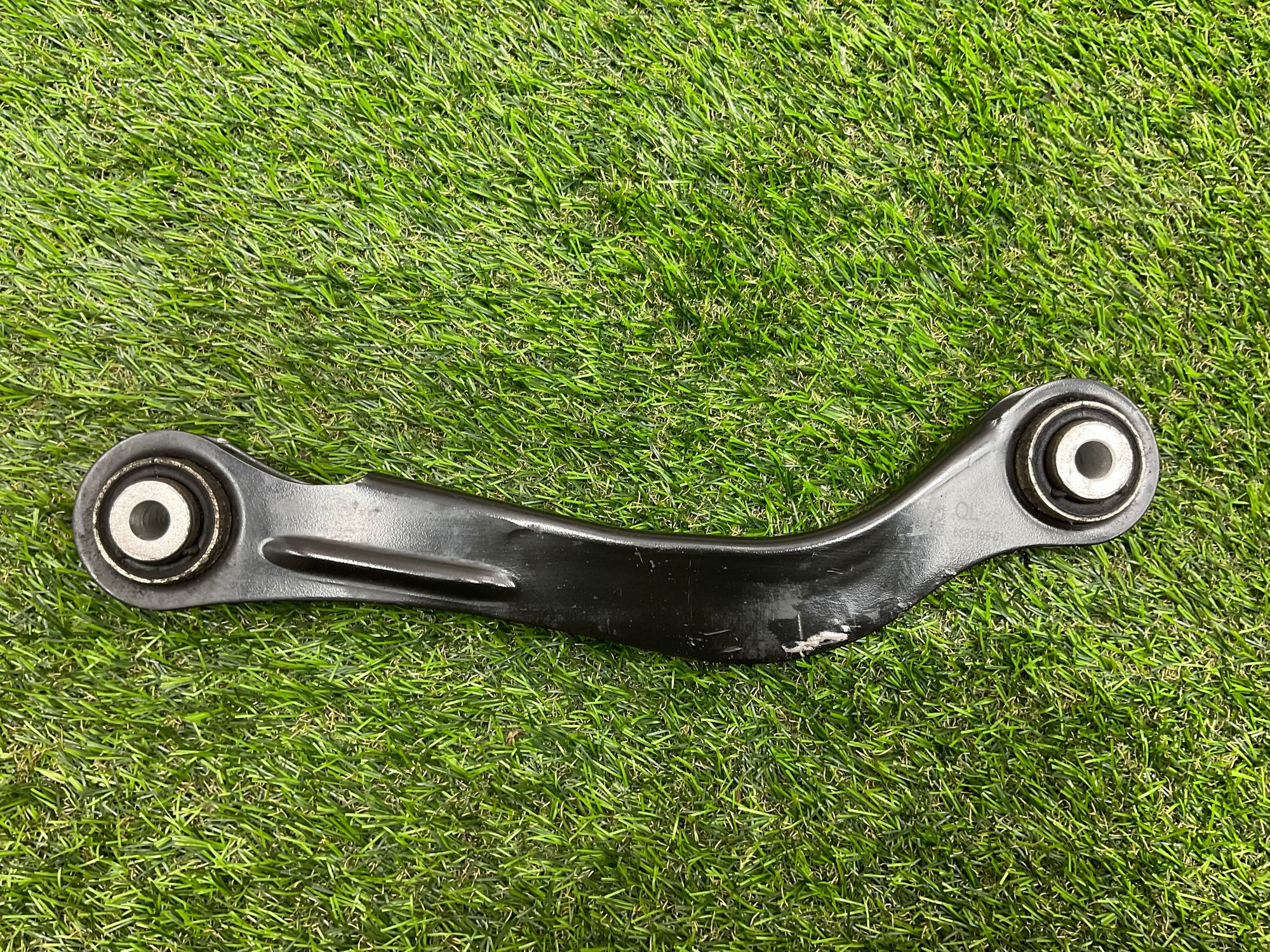 https://ycs.partsauto.market/partsauto-images/thmbs/userImages/h353NjtZg3VDP19b5HMt7LlpbQ93/part/7e4bab25-6ad8-4540-8616-3a175a33b761_1781602296539.jpg