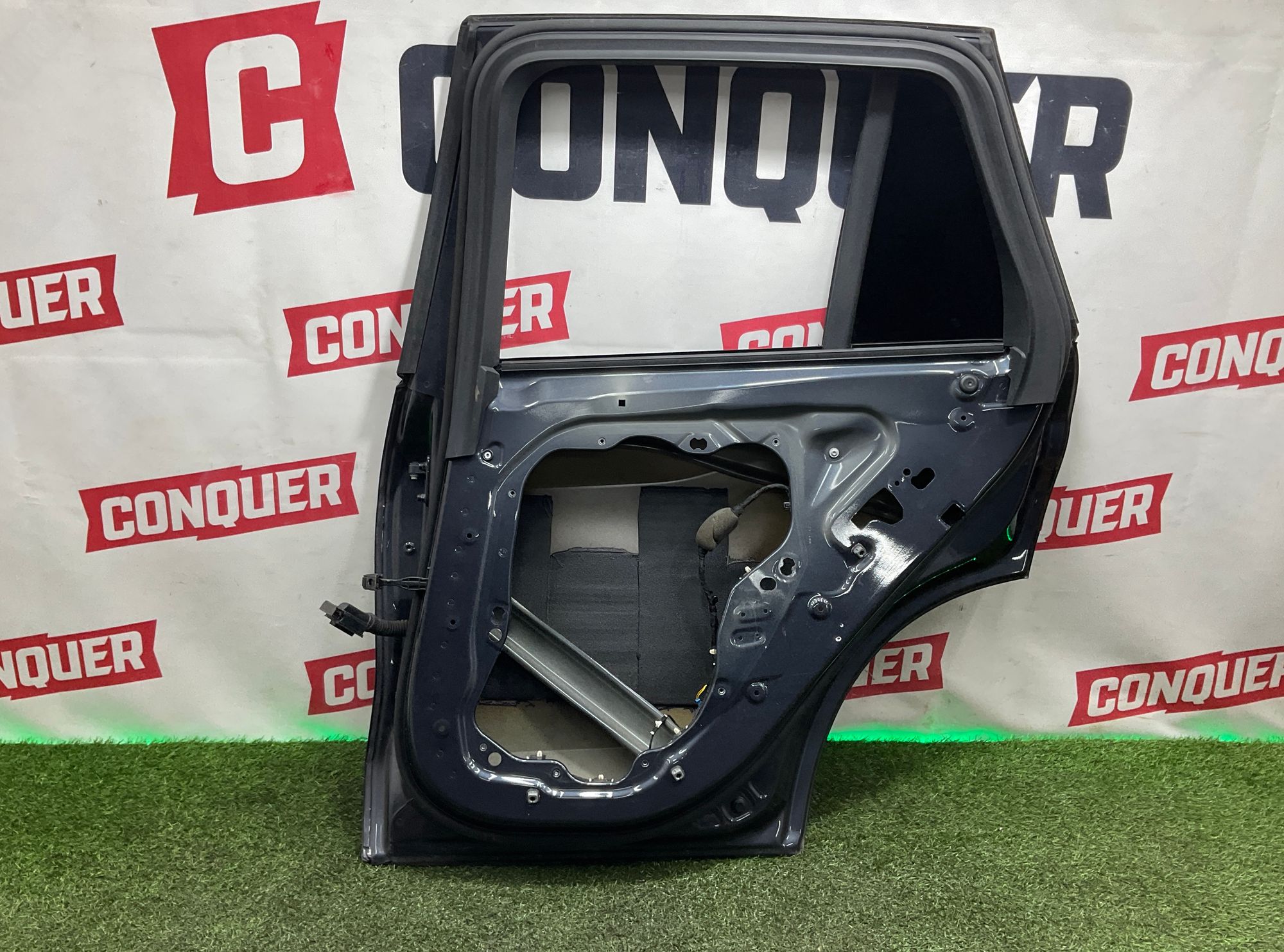 https://ycs.partsauto.market/partsauto-images/thmbs/userImages/h353NjtZg3VDP19b5HMt7LlpbQ93/part/7e806a42-7495-43bc-b093-ae28bb90500f_1743068802361.jpg
