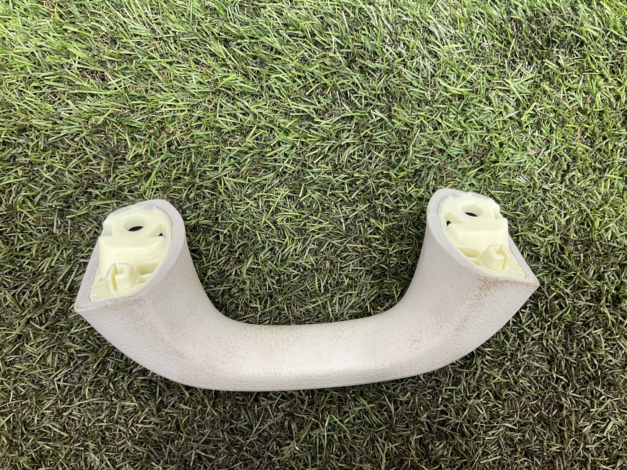 Поручень салона передний Toyota Land Cruiser 200 рестайлинг 2 (2015—2023) 2017, 1000 рублей, Москва