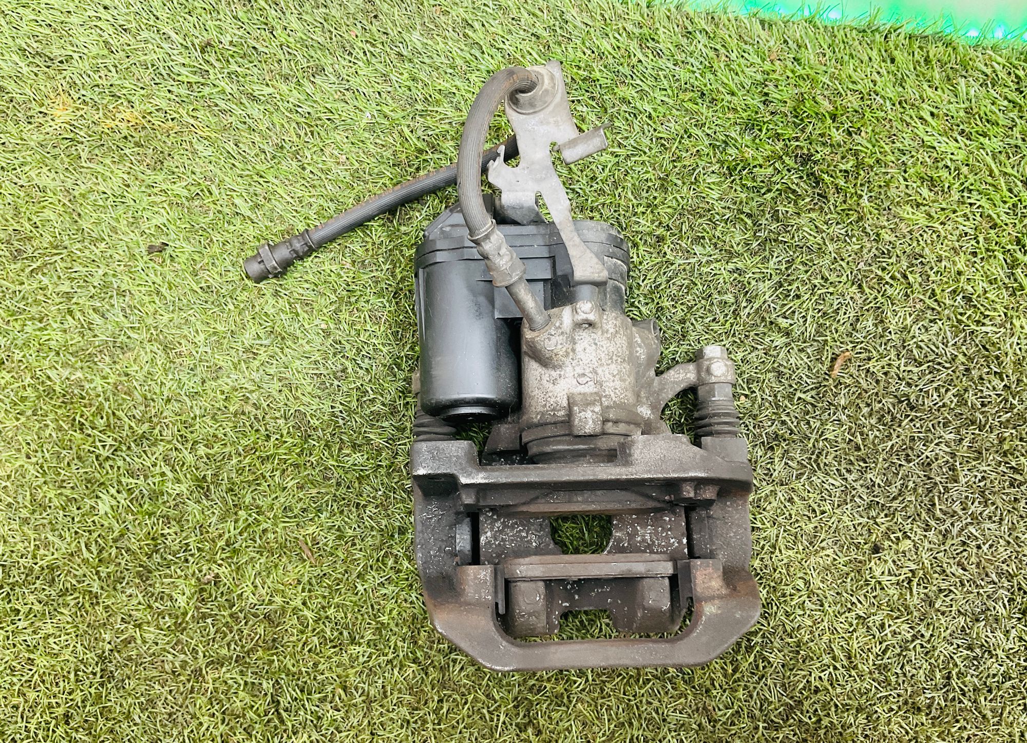 Суппорт тормозной задний правый BMW 3 серия, G20/G21, 10000 рублей, Москва