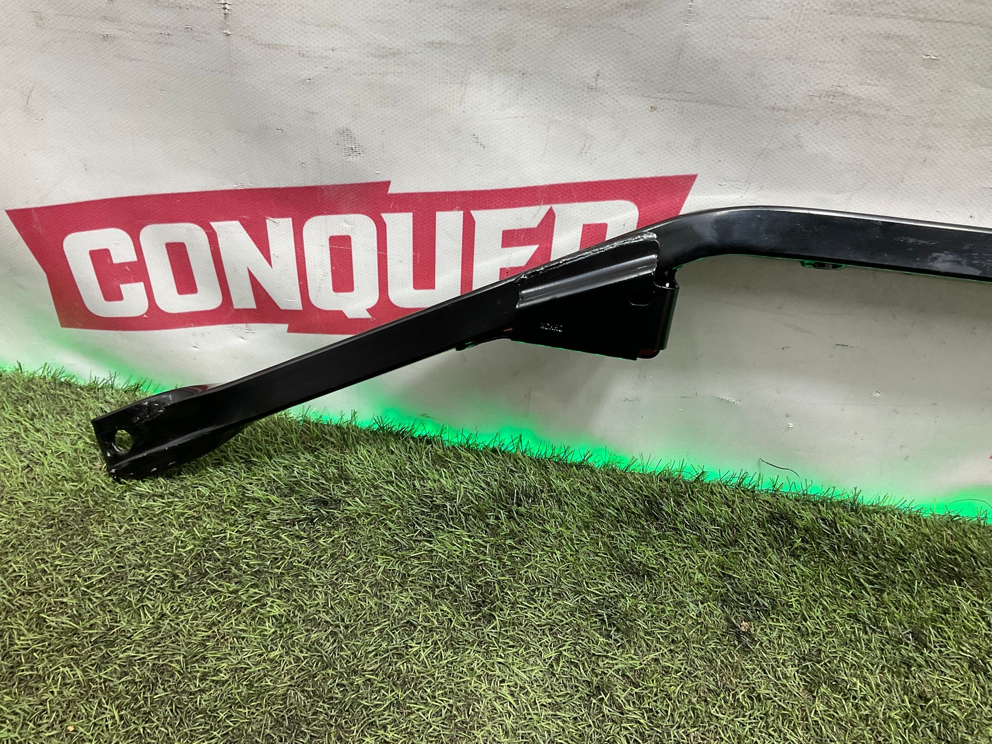 Распорка кузова задняя Land Rover Defender II L663 2022, 2000 рублей, Москва