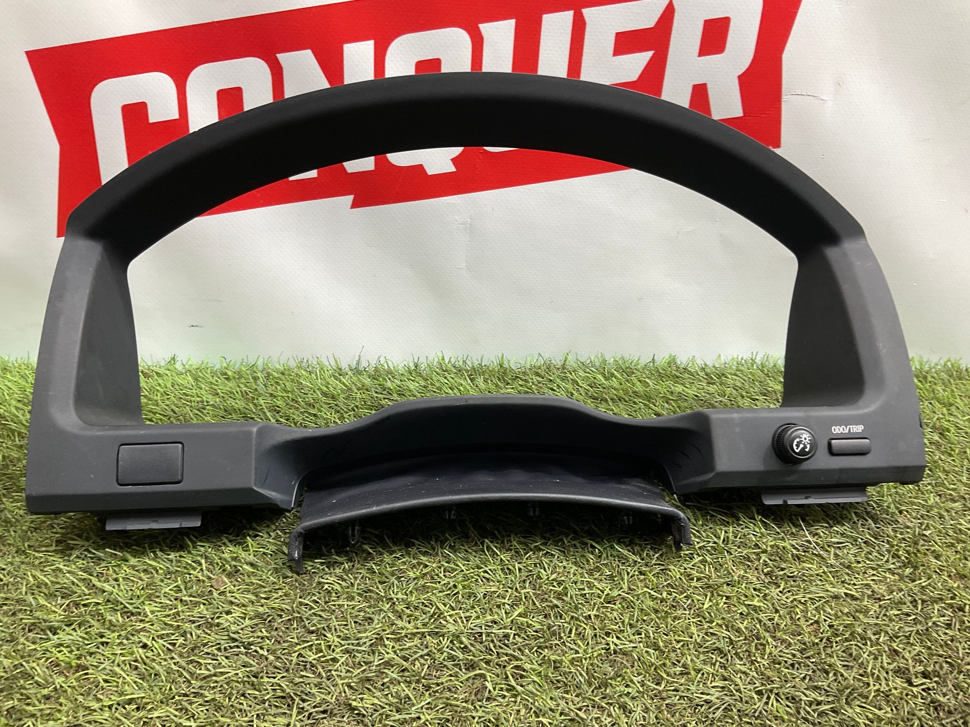 Козырек панели приборов Toyota Land Cruiser 200 рестайлинг 2 (2015—2023) 2017, 3000 рублей, Москва