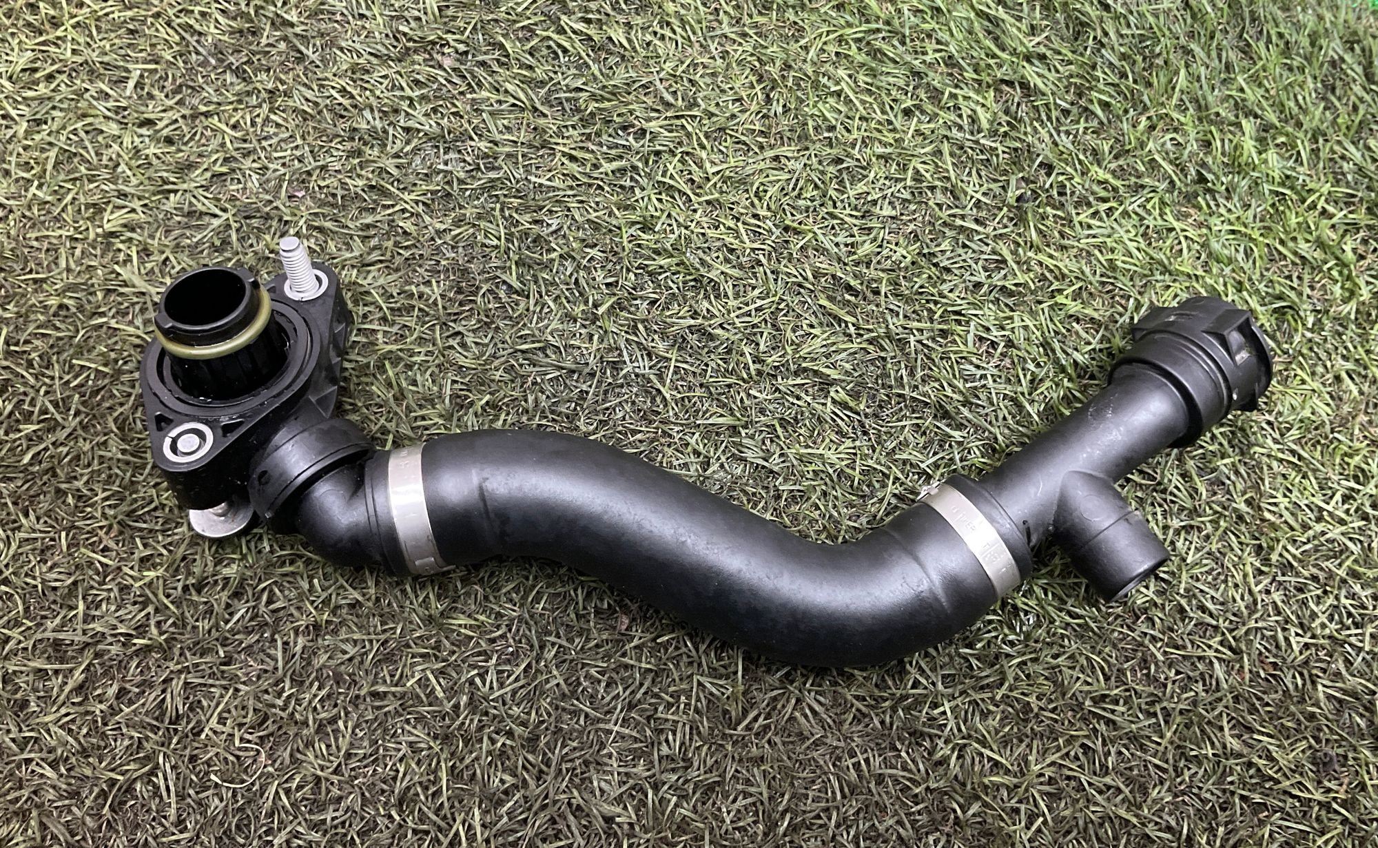 Патрубок вентиляции картера BMW M5, F90 рестайлинг 2024, 3000 рублей, Москва