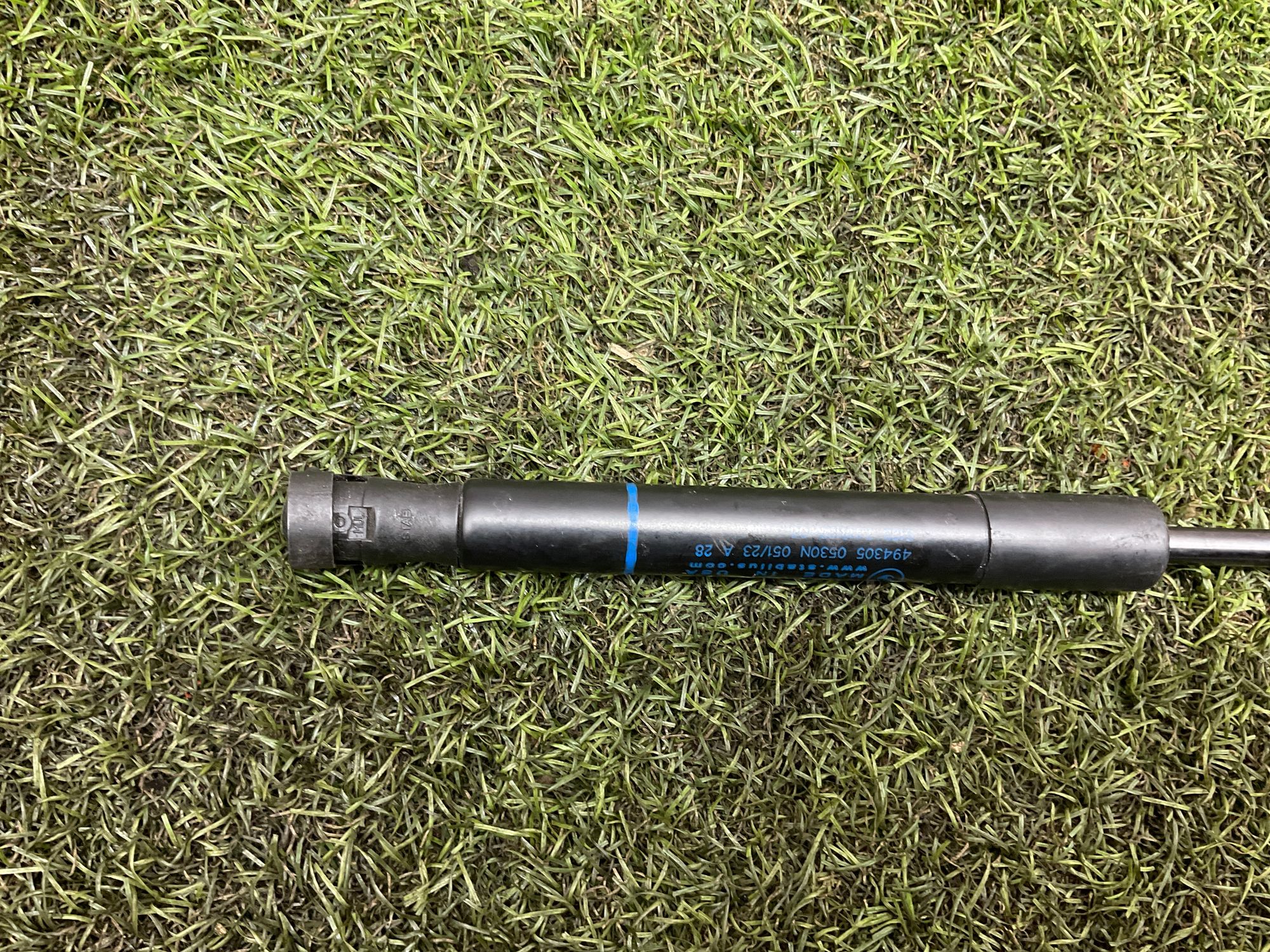 Амортизатор капота правый BMW X5 G05, 2000 рублей, Москва