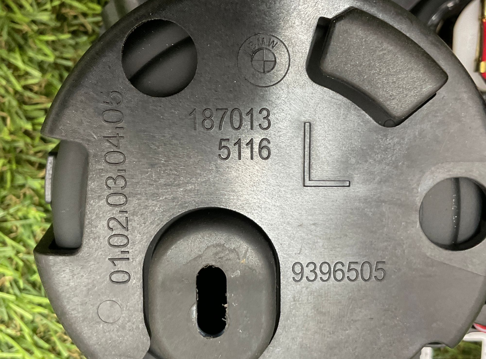 Подстаканник передний BMW M8, F91/F92/F93 рестайлинг, 3000 рублей, Москва