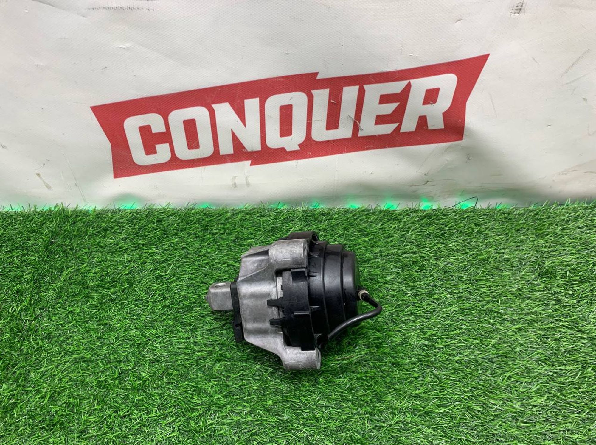 https://ycs.partsauto.market/partsauto-images/thmbs/userImages/h353NjtZg3VDP19b5HMt7LlpbQ93/part/8061ec7c-e34a-42fd-8ba3-b8c51d66ccc4_1732627228815.jpg