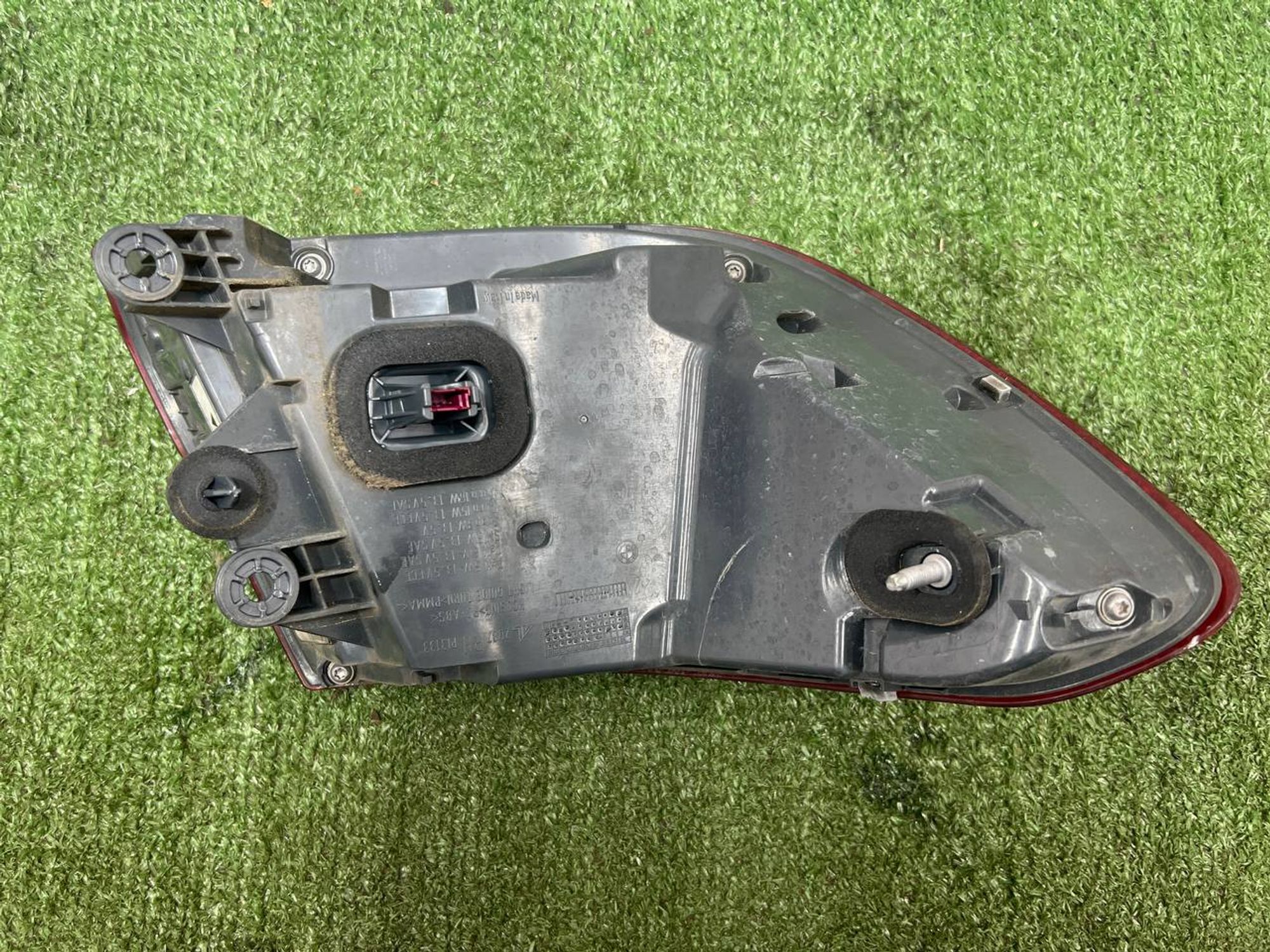https://ycs.partsauto.market/partsauto-images/thmbs/userImages/h353NjtZg3VDP19b5HMt7LlpbQ93/part/80656851-a852-4b1a-bc3a-72df0021dca0_1730810612763.jpg