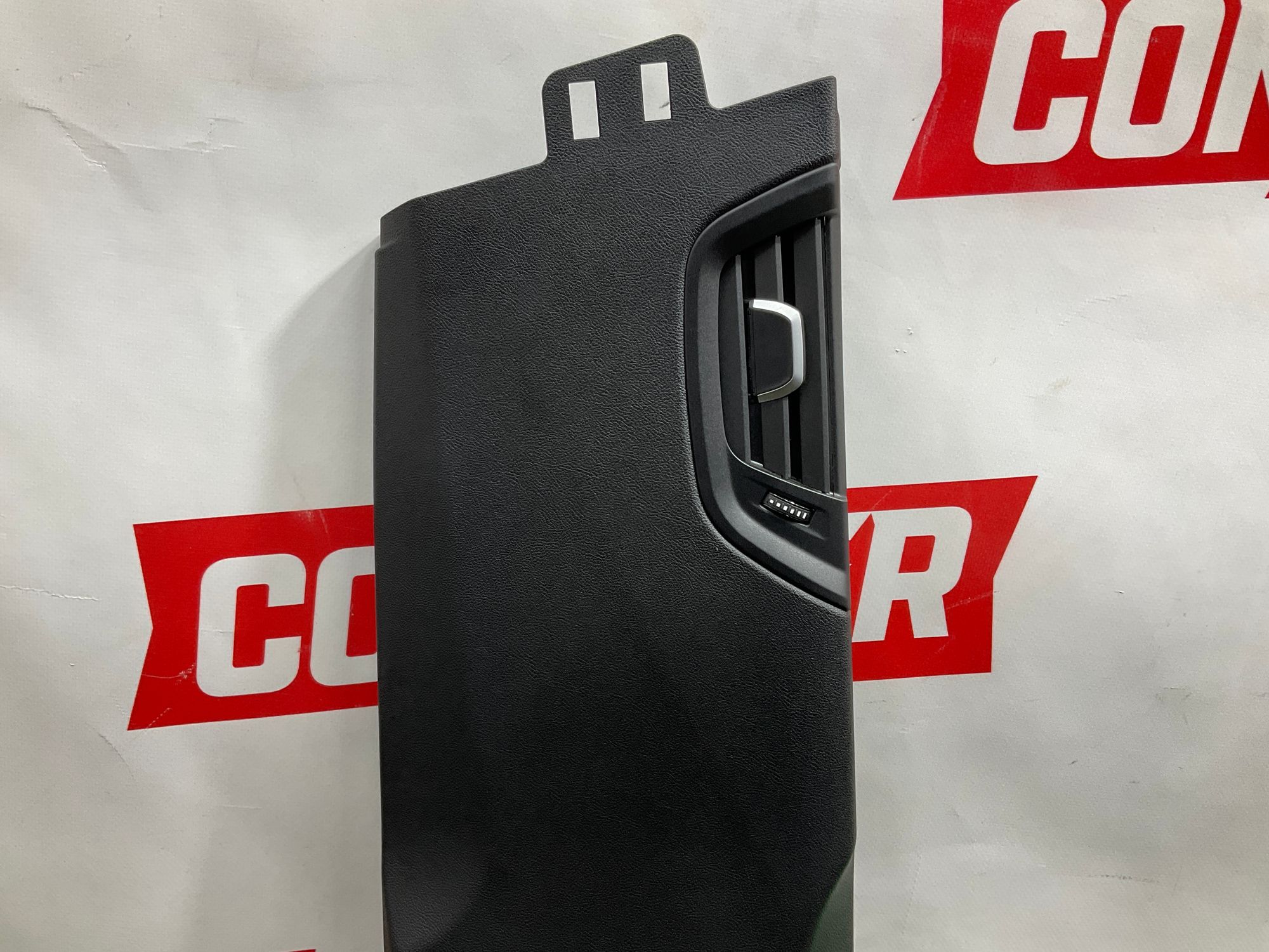 Накладка центральной консоли правая BMW M5, F90 2018, 2000 рублей, Москва