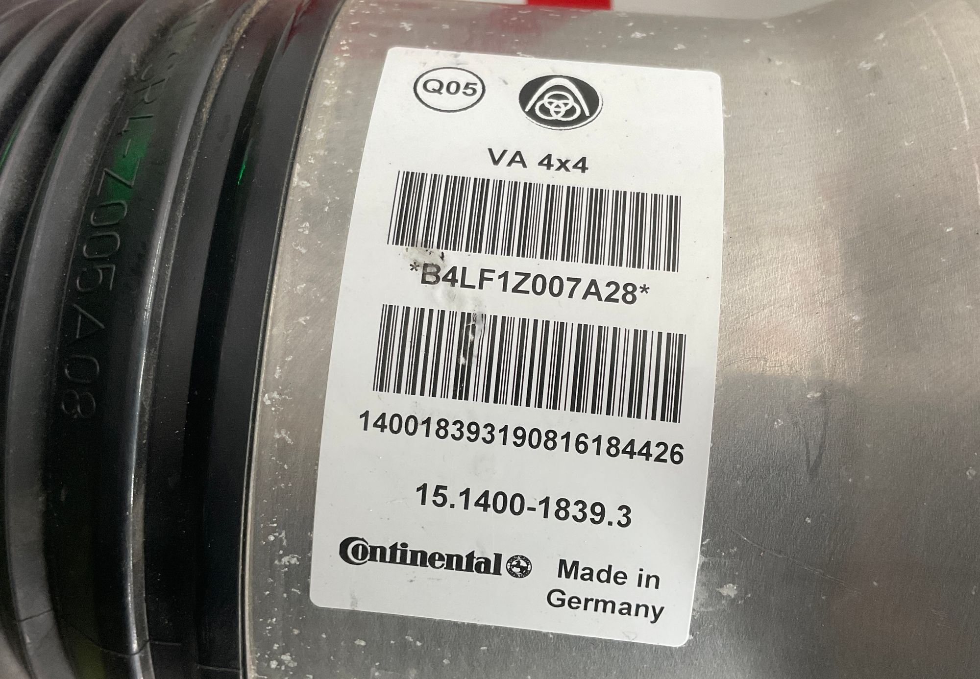 Передняя правая стойка Mercedes-Benz C217 63 AMG W222 S63 AMG, 110000 рублей, Москва