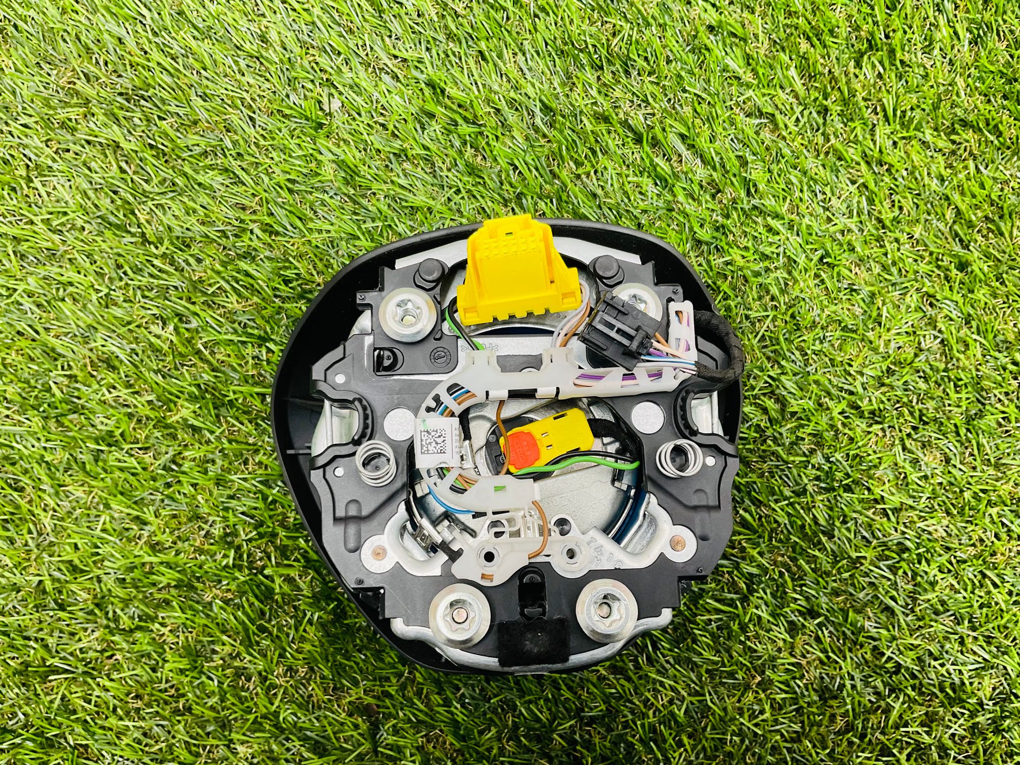 https://ycs.partsauto.market/partsauto-images/thmbs/userImages/h353NjtZg3VDP19b5HMt7LlpbQ93/part/812dc26e-ea48-4ab1-8d9d-298b03f04c3c_1785850604295.jpg