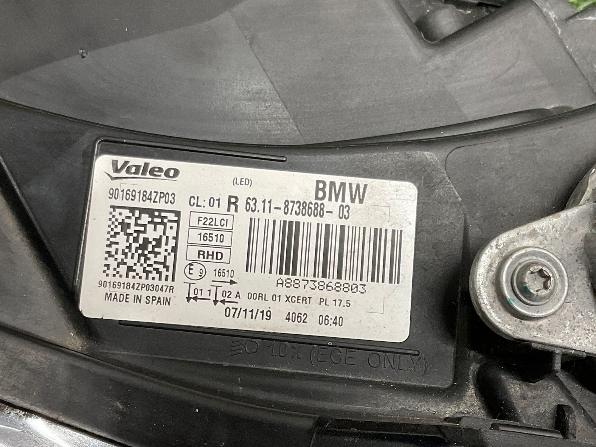 https://ycs.partsauto.market/partsauto-images/thmbs/userImages/h353NjtZg3VDP19b5HMt7LlpbQ93/part/815ca263-1833-4bed-a582-6f95f282f04a_1733908997261.jpg