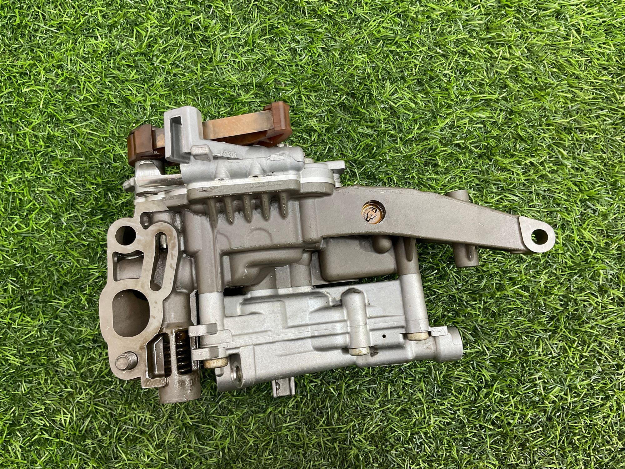 https://ycs.partsauto.market/partsauto-images/thmbs/userImages/h353NjtZg3VDP19b5HMt7LlpbQ93/part/81820196-7e8c-45ae-9854-4b11f7cb204f_1743584986023.jpg