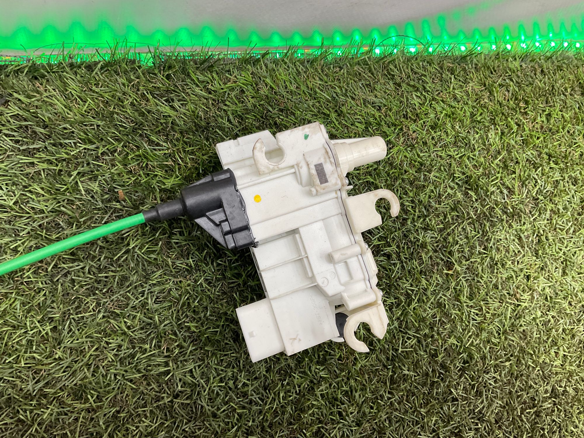 Замок задней двери левый BMW M5, F90 рестайлинг 2022, 25000 рублей, Москва