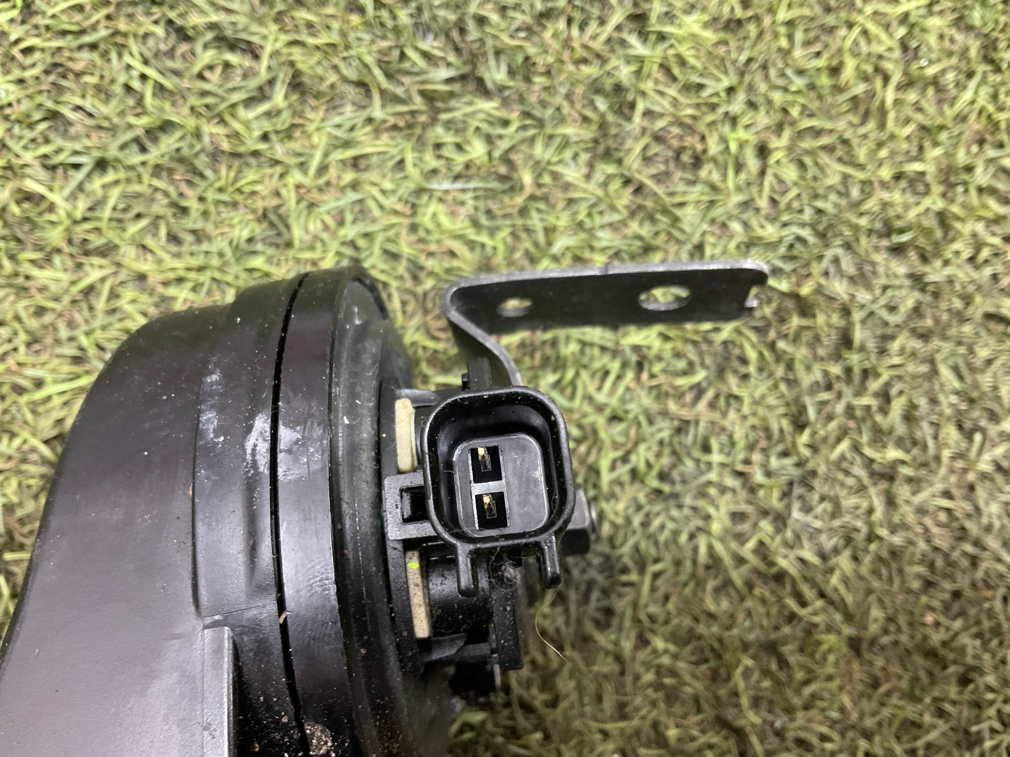 Звуковой сигнал левый Land Rover Defender II L663 2022, 5000 рублей, Москва