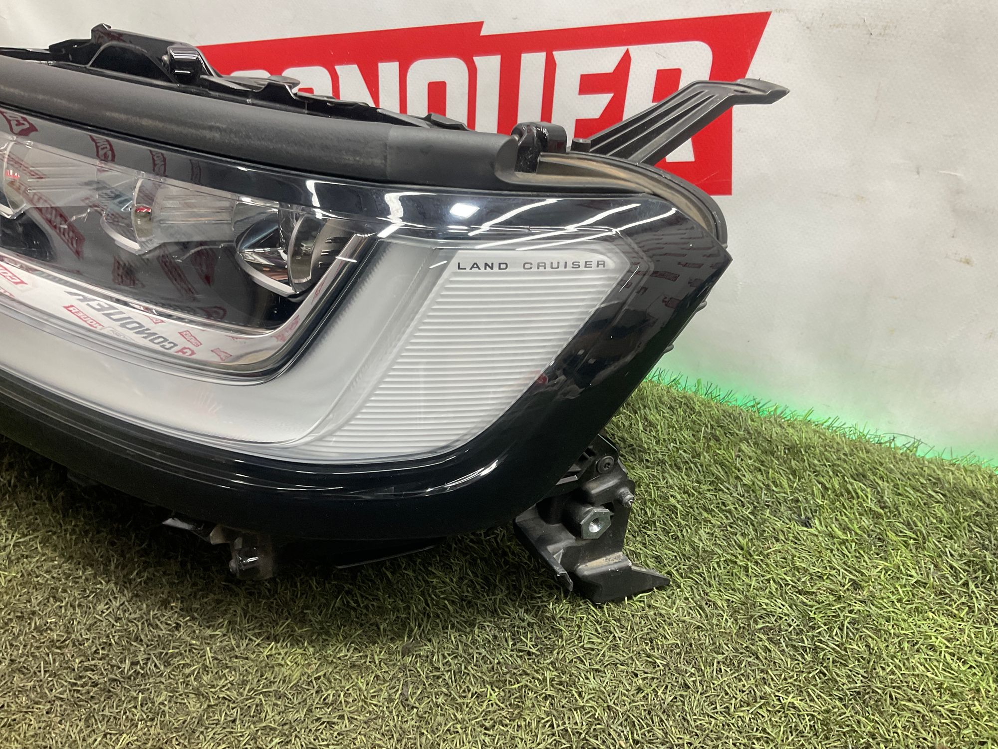 Фара левая Toyota Land Cruiser 300 2024, 165000 рублей, Москва