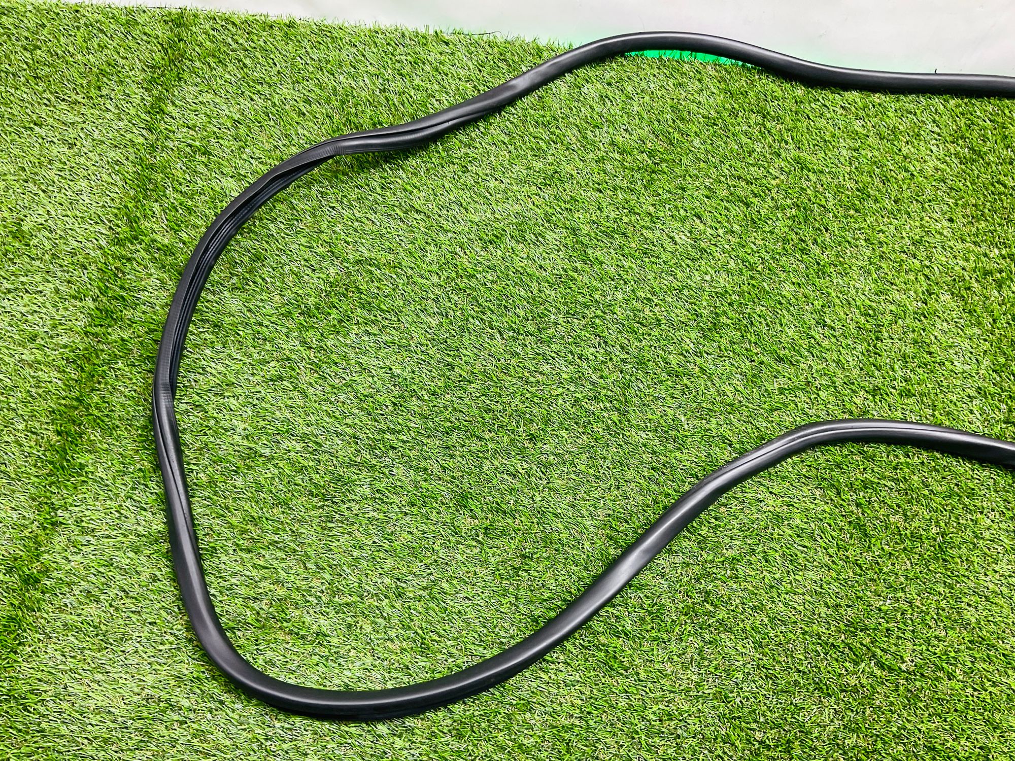 https://ycs.partsauto.market/partsauto-images/thmbs/userImages/h353NjtZg3VDP19b5HMt7LlpbQ93/part/826c1865-cd7d-4ef7-b5b6-2fcfb6e97b69_1780390567147.jpg