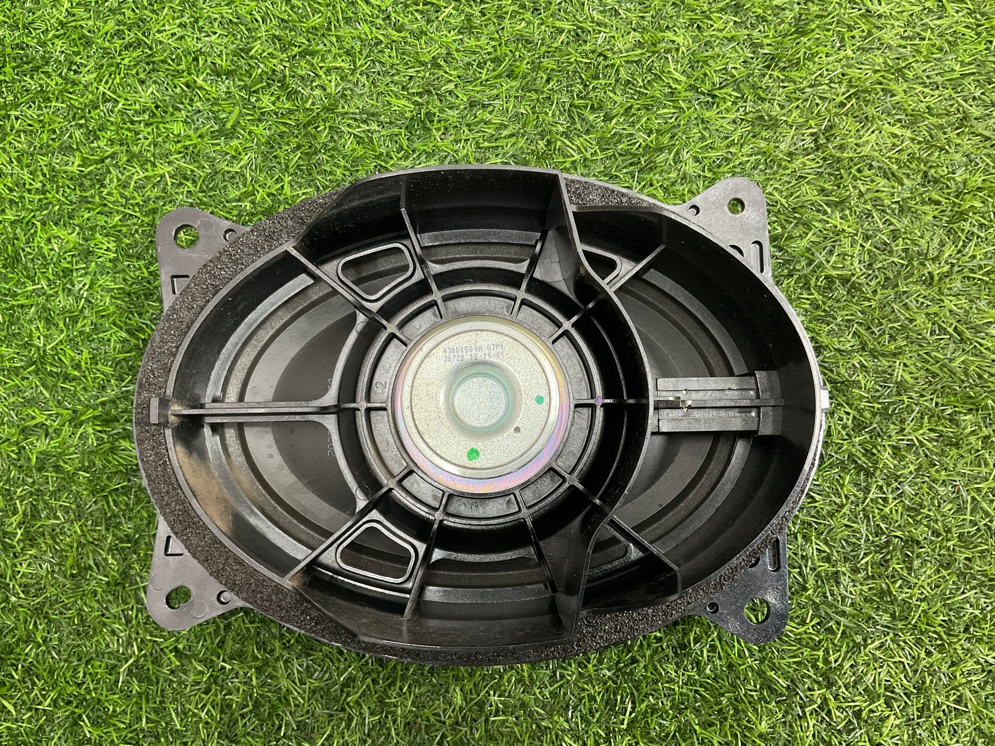 https://ycs.partsauto.market/partsauto-images/thmbs/userImages/h353NjtZg3VDP19b5HMt7LlpbQ93/part/829d9a14-4060-40c6-a12d-689f36c239fb_1738742333583.jpg