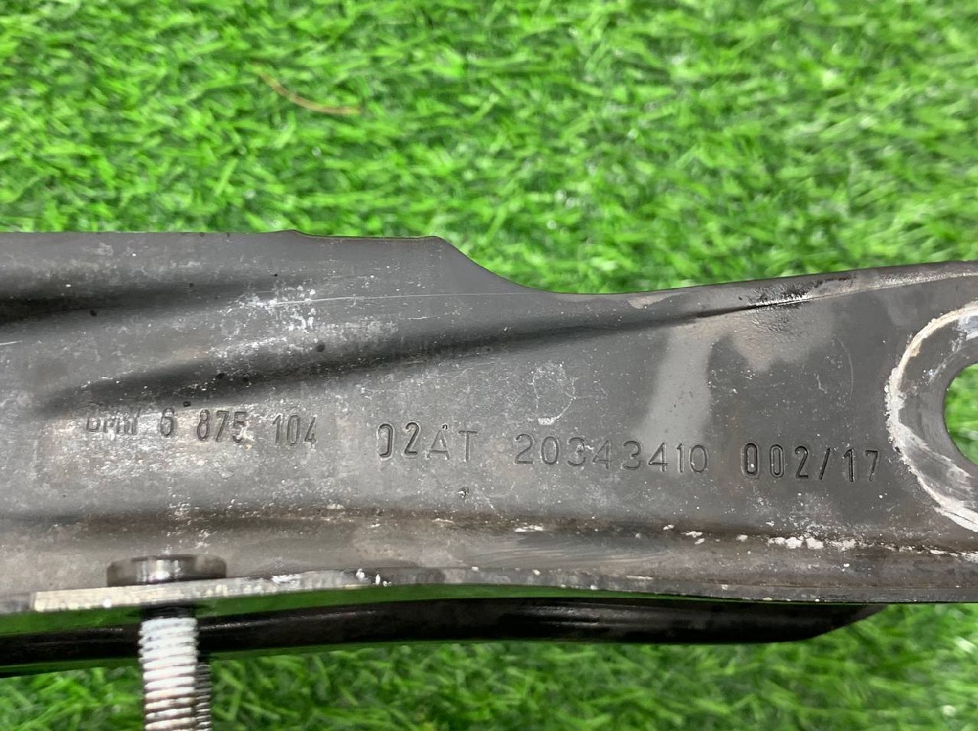 https://ycs.partsauto.market/partsauto-images/thmbs/userImages/h353NjtZg3VDP19b5HMt7LlpbQ93/part/83caee3b-f8e0-4545-a26f-c32ea5605d13_1732621412298.jpg