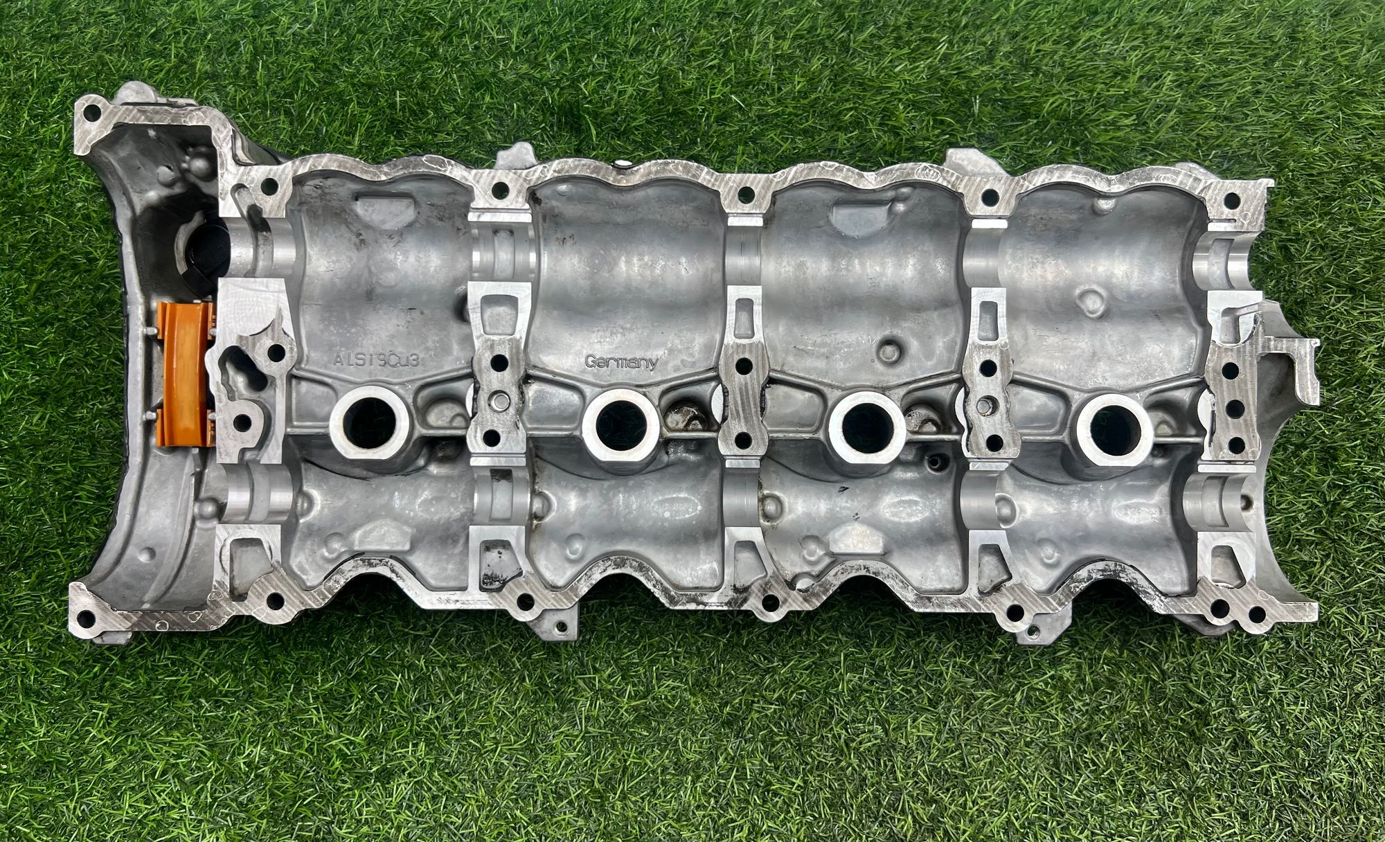 https://ycs.partsauto.market/partsauto-images/thmbs/userImages/h353NjtZg3VDP19b5HMt7LlpbQ93/part/84066769-ab8f-4aca-bea4-92bf2a03a1cc_1743596238103.jpg