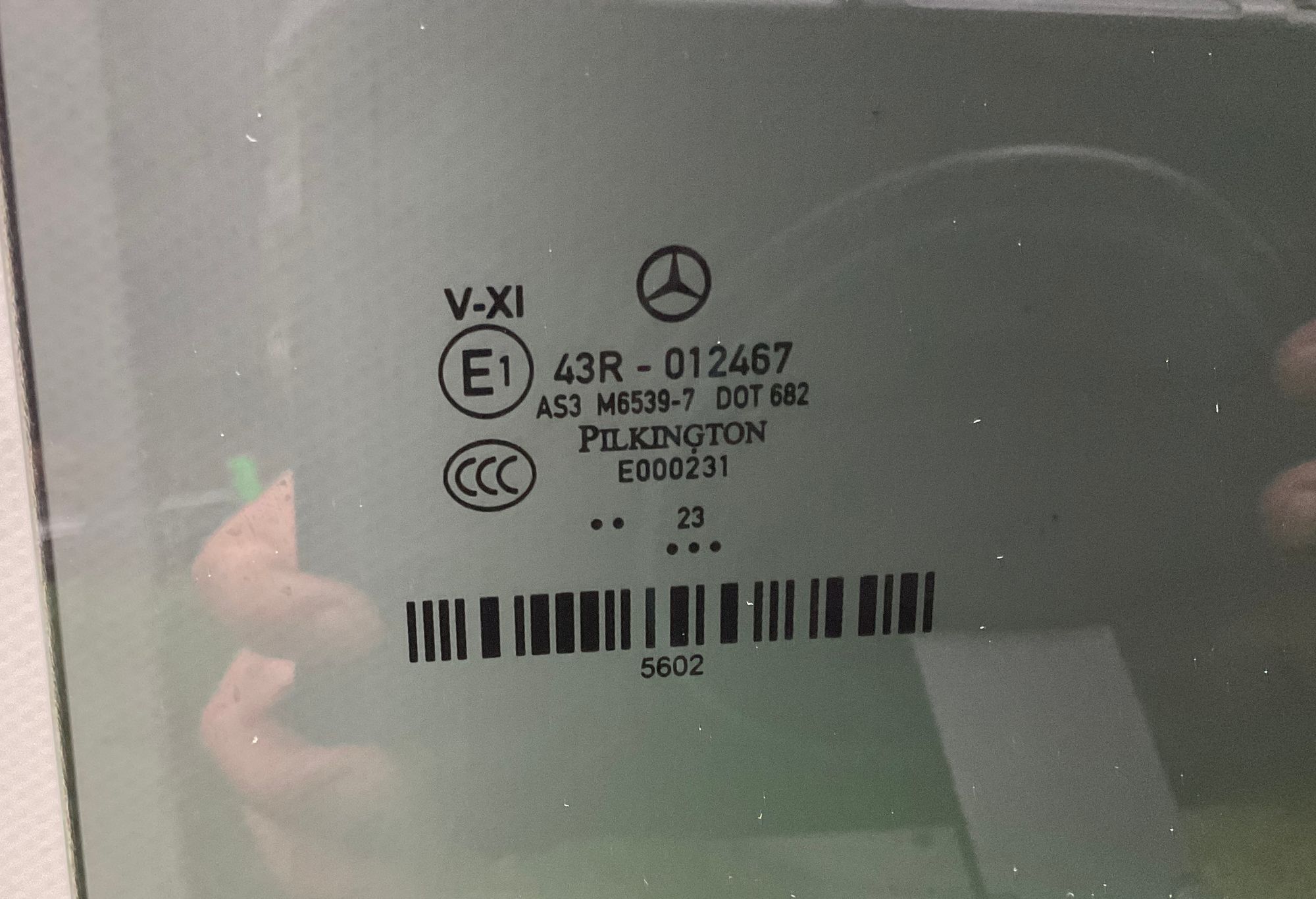 https://ycs.partsauto.market/partsauto-images/thmbs/userImages/h353NjtZg3VDP19b5HMt7LlpbQ93/part/849446fb-a2a2-4a54-a2a8-3fa8fd784971_1742976901454.jpg