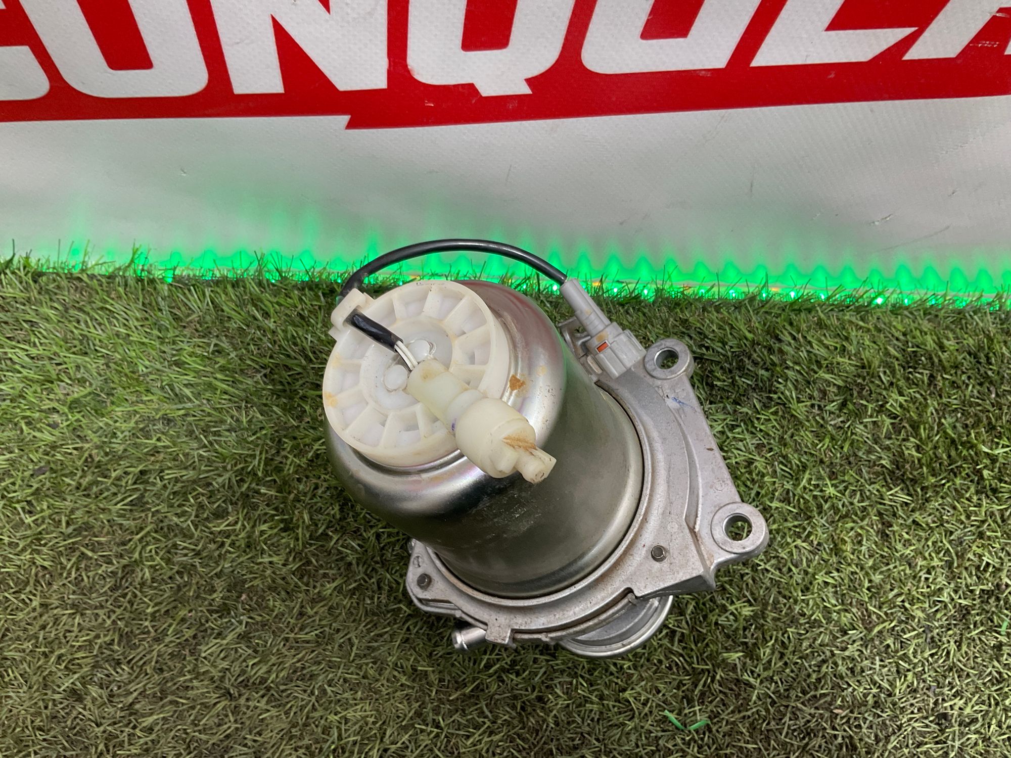 Фильтр топливный Toyota Land Cruiser 200 рестайлинг 2 (2015—2023) 2021, 10000 рублей, Москва