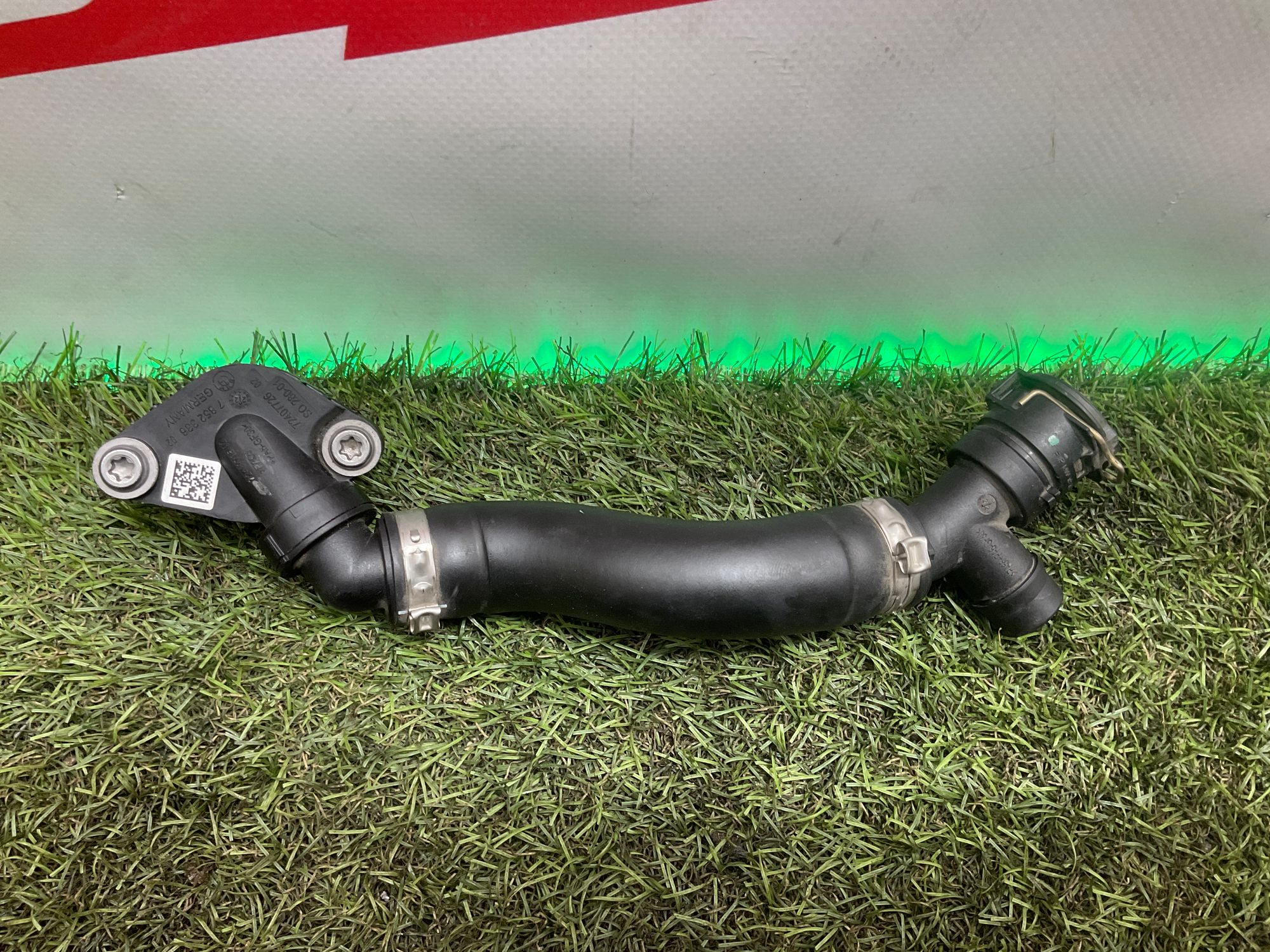 Патрубок вентиляции картера BMW M5, F90 рестайлинг 2024, 3000 рублей, Москва