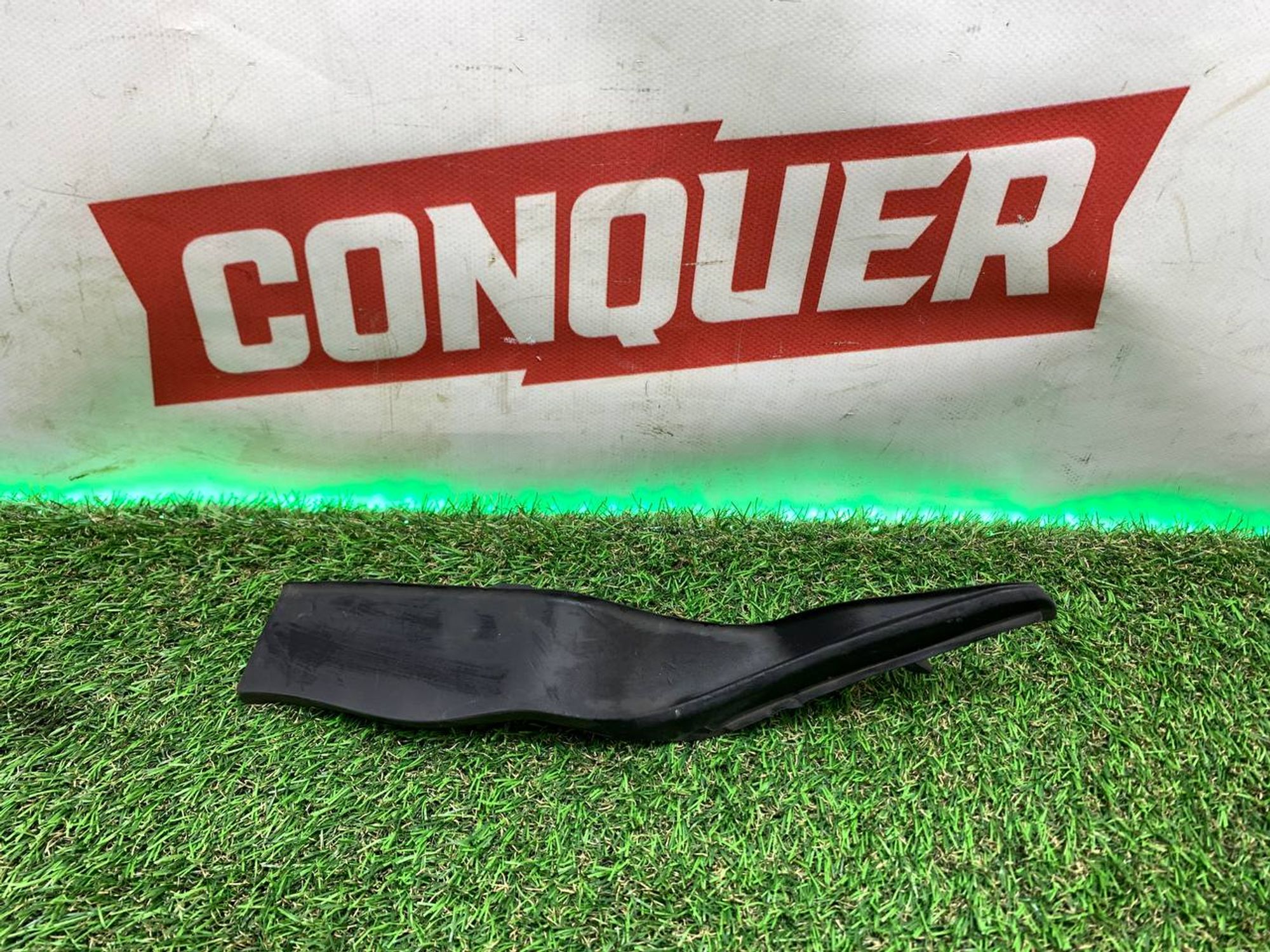 https://ycs.partsauto.market/partsauto-images/thmbs/userImages/h353NjtZg3VDP19b5HMt7LlpbQ93/part/84d4f3db-3af9-4975-8770-bac566e069c0_1716549941202.jpg